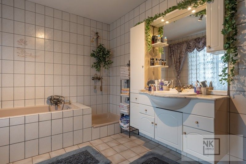 Charmante fermette woning met 4 slaapkamers, bureau en ruime werkplaats op een prachtig perceel in Arendonk! foto 30