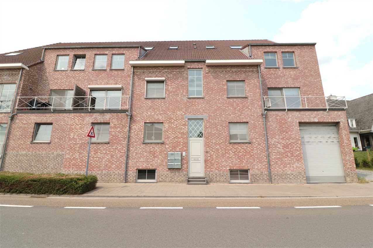 Duplex appartement op 2e verdiep (lift) met 2 slpk., mooi groot terras en dubbele garage   foto 21