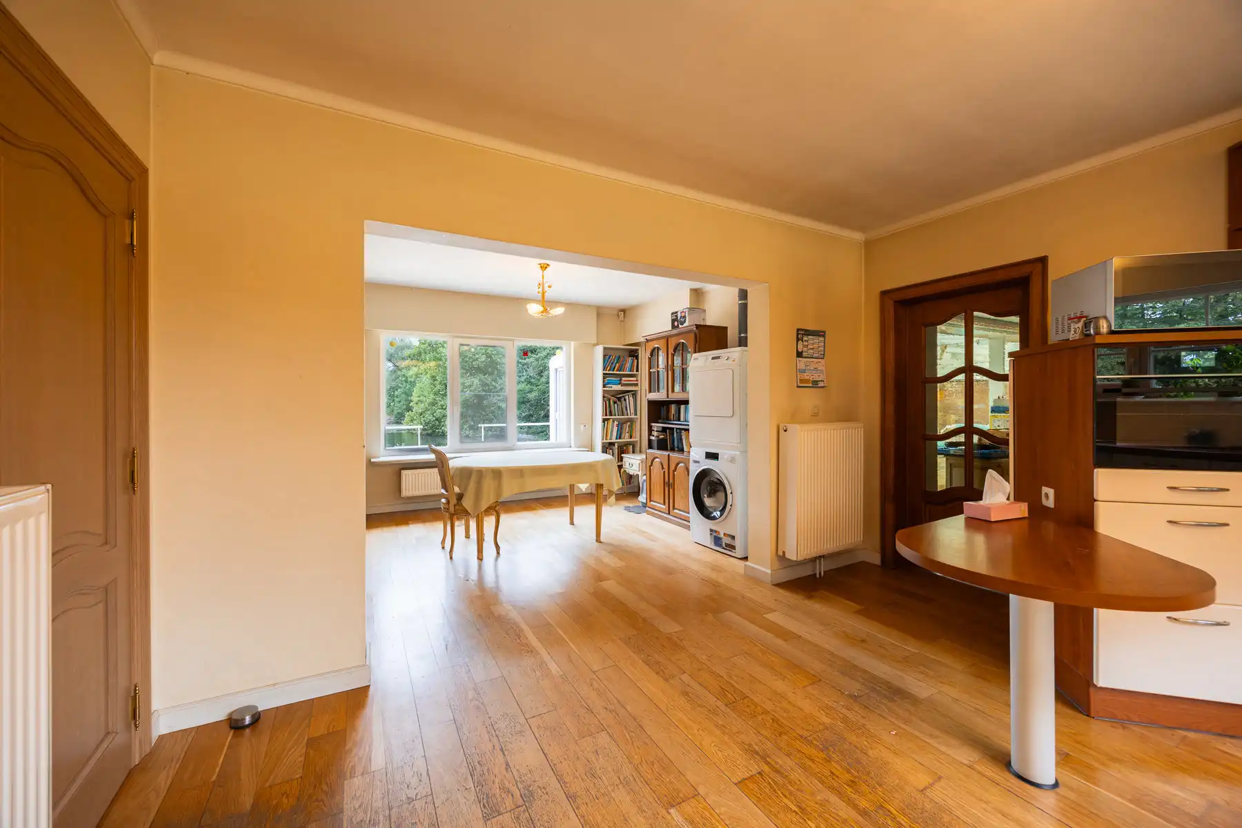 Knappe villa in landelijke omgeving met prachtige vijver foto 11