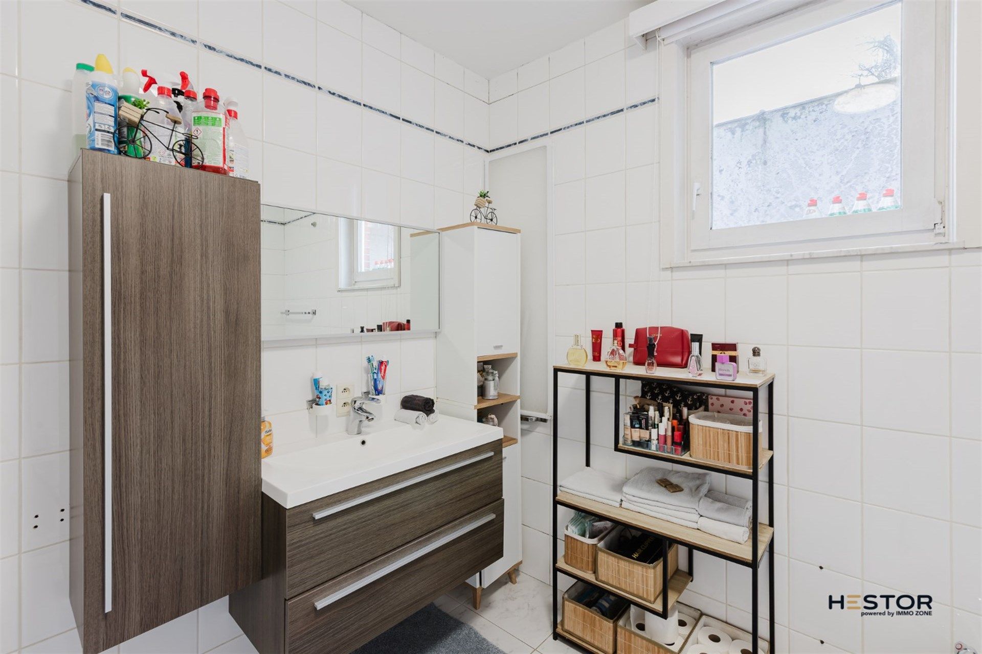 Instapklare woning met terras nabij het centrum van Beveren-Waas foto 8