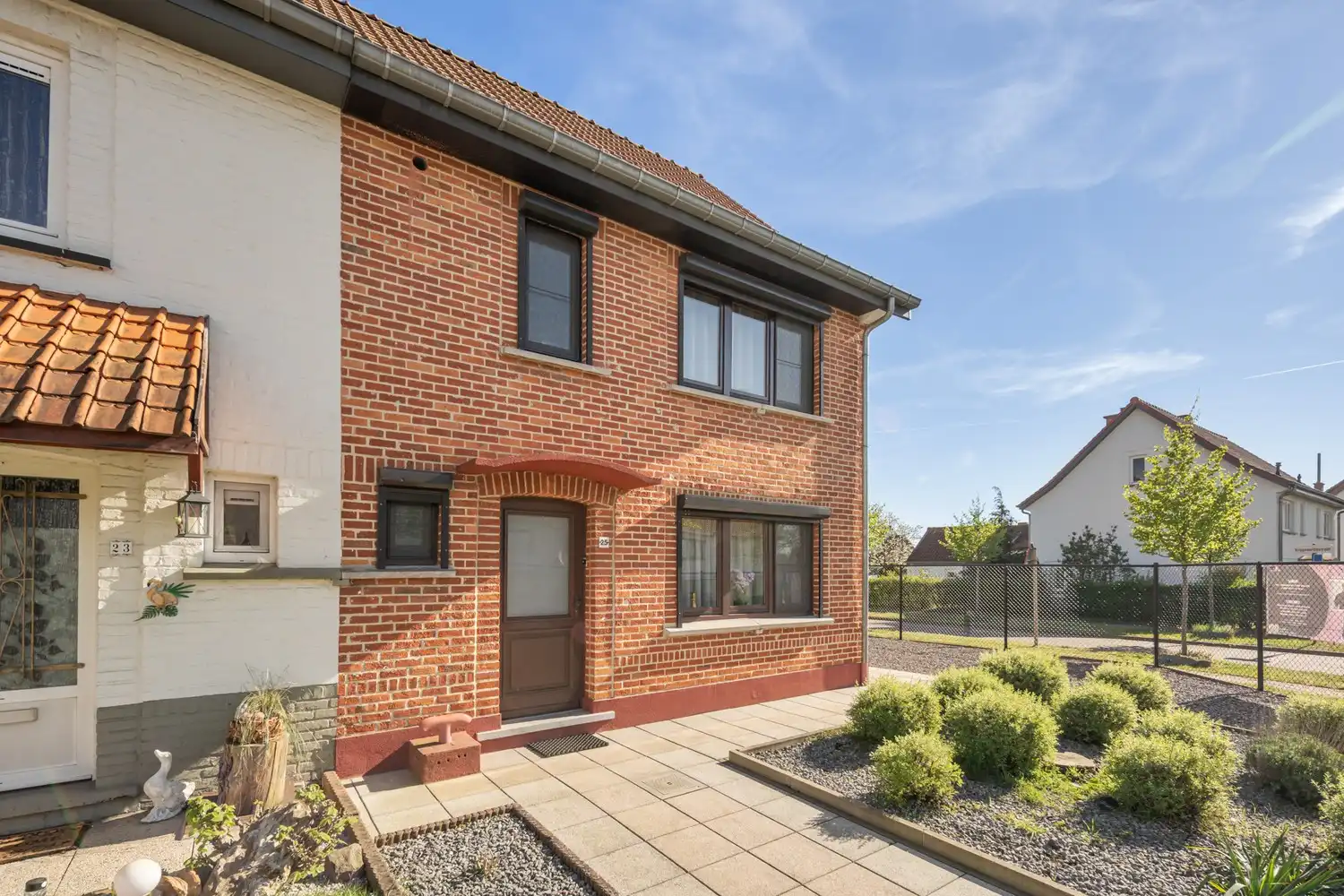 Instapklare woning met 3 slaapkamers! foto 3