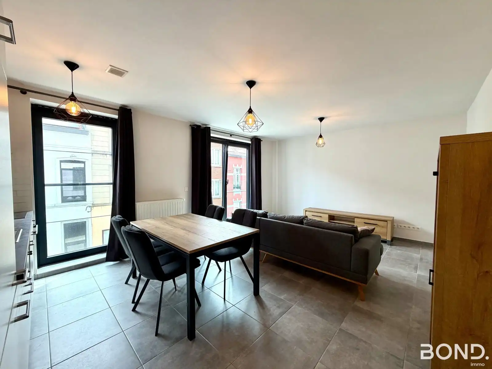 Gemeubeld appartement met 1 slaapkamer op toplocatie!  foto 4