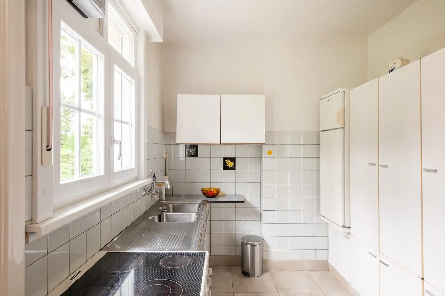 KARAKTERVOLLE WONING MET 5 SLAAPKAMERS OP 9,6 ARE OP UITSTEKENDE LOCATIE foto 13