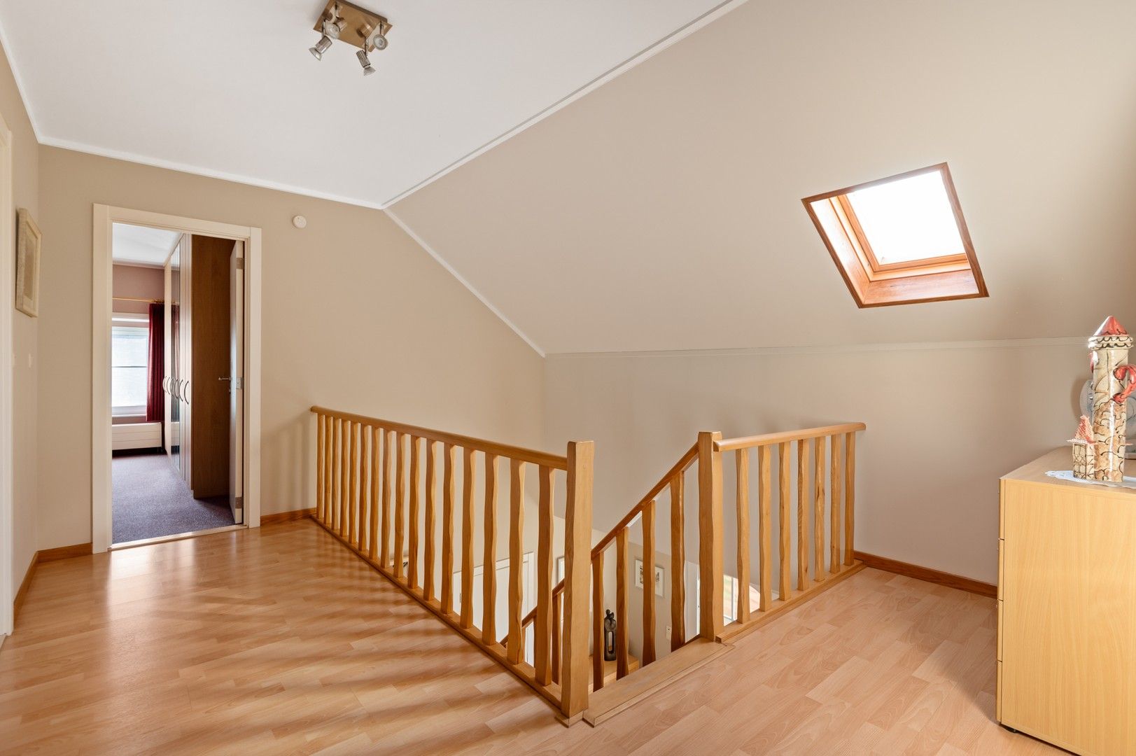 Aangename villa met heerlijke veranda in doodlopende straat foto 19