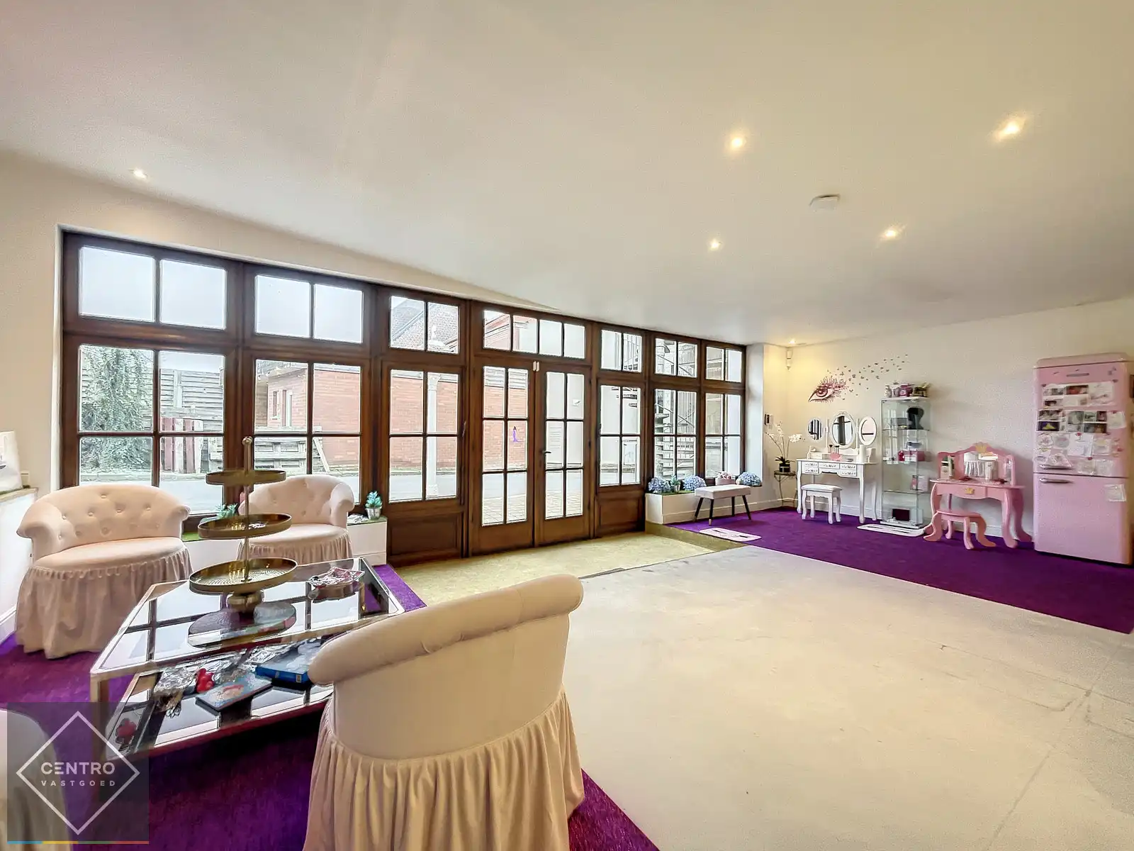 Handelsgelijkvloers te Lauwe! foto 8