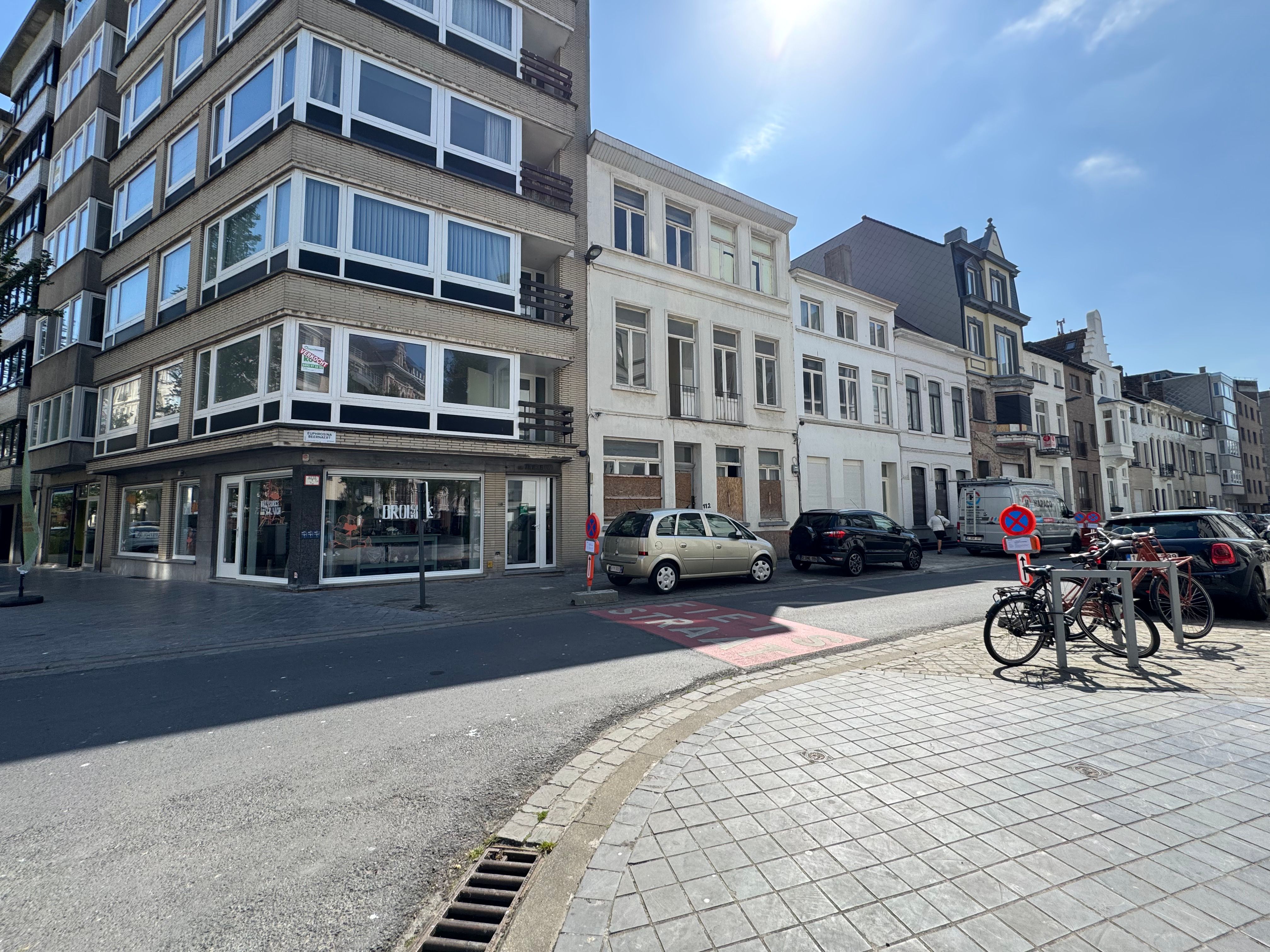 Te renoveren woning foto 3