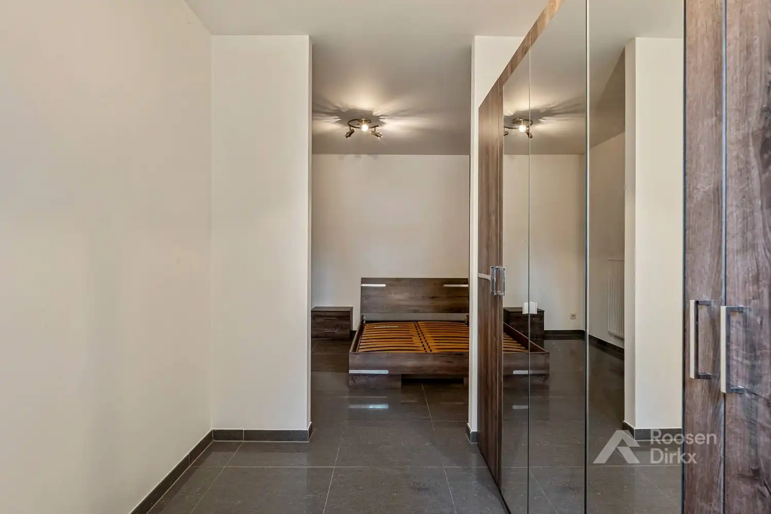 Verzorgd en comfortabel gelijkvloers appartement met 85m² bewoonbare oppervlakte en kelderberging en kelderstaanplaats foto 18