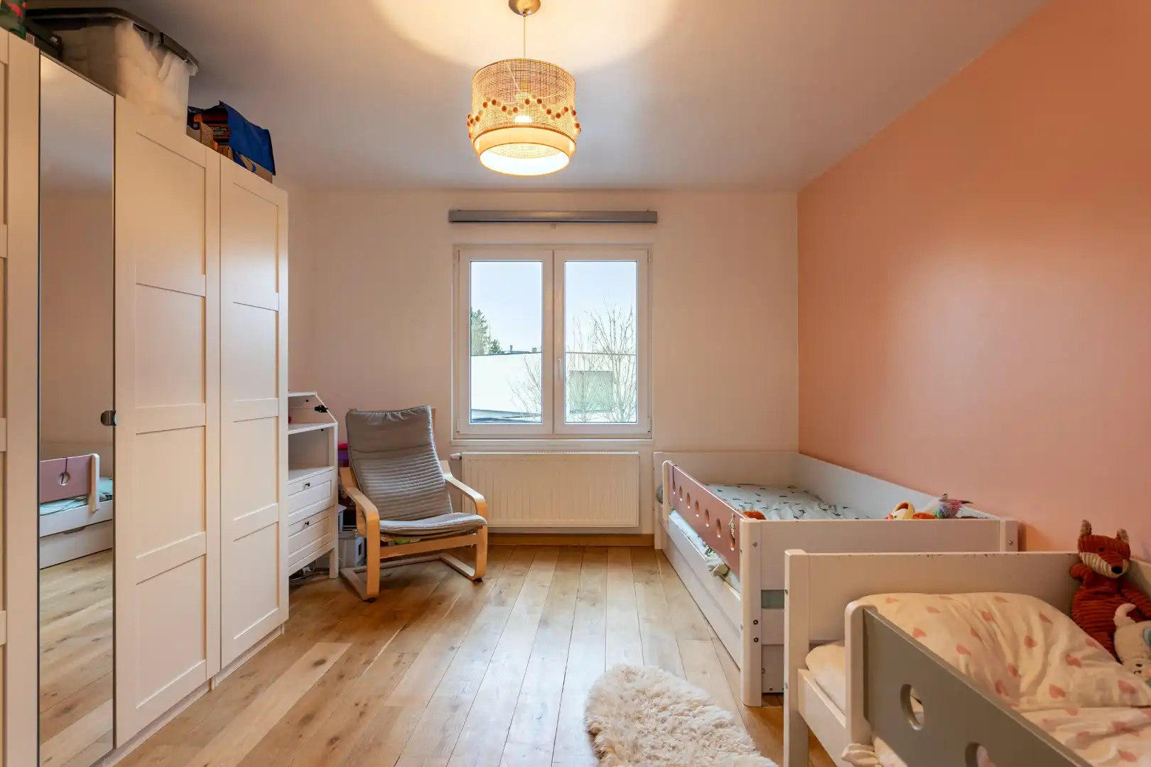 Instapklare woning met 3 SLPK en tuin foto 13