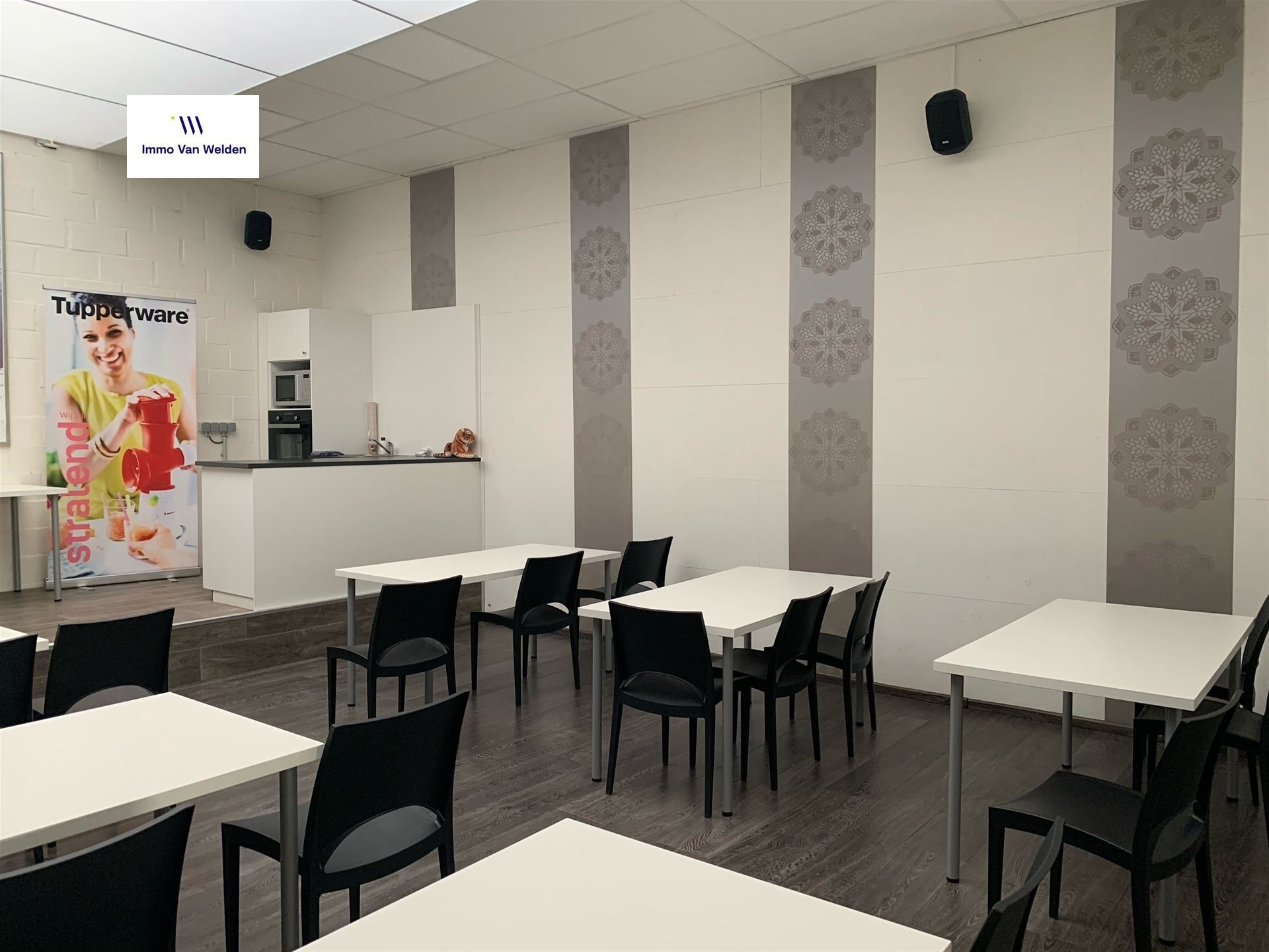 Bedrijfsgebouw langsheen N60 te Oudenaarde foto 3