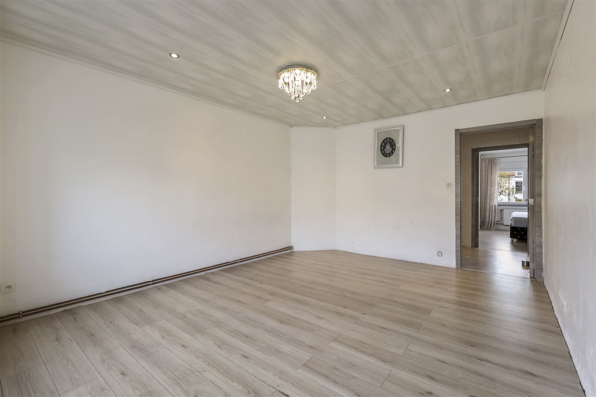 ZONNIG / LAGE ALGEMENE KOSTEN  foto 8