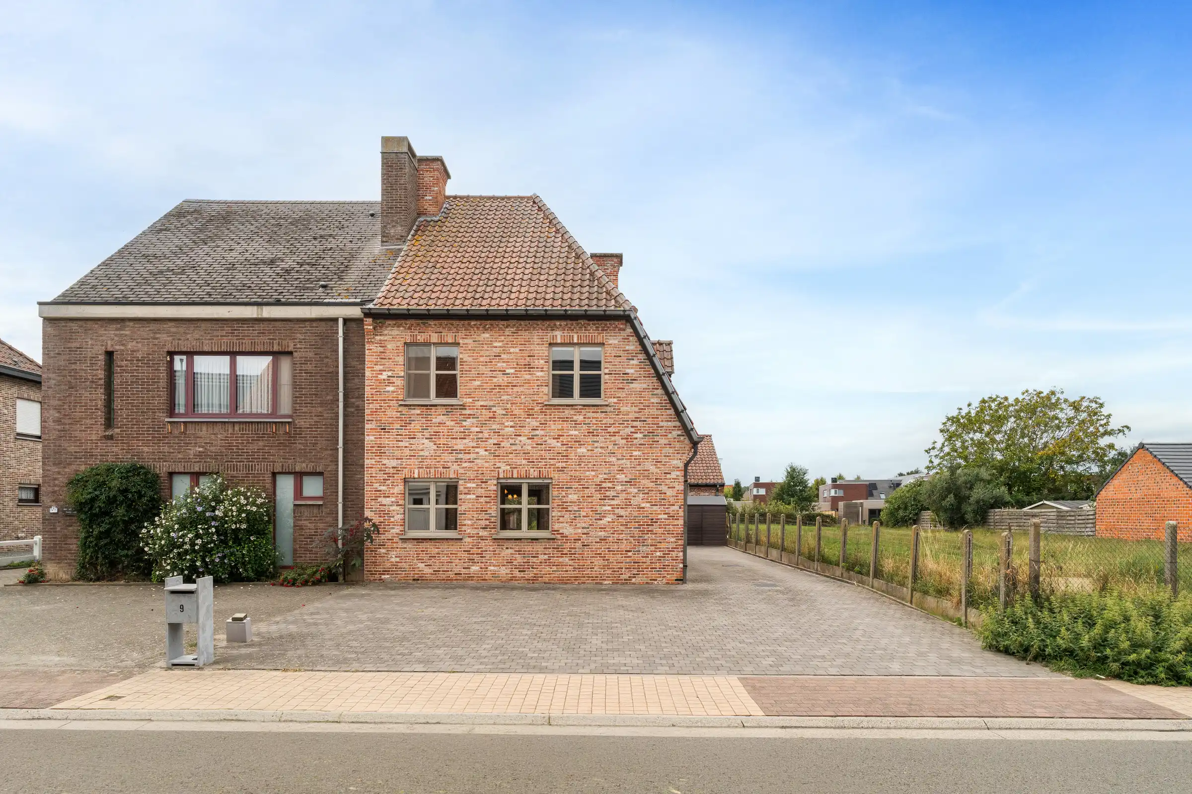 Ruime gezinswoning met 3 slaapkamers en mooie tuin foto 22