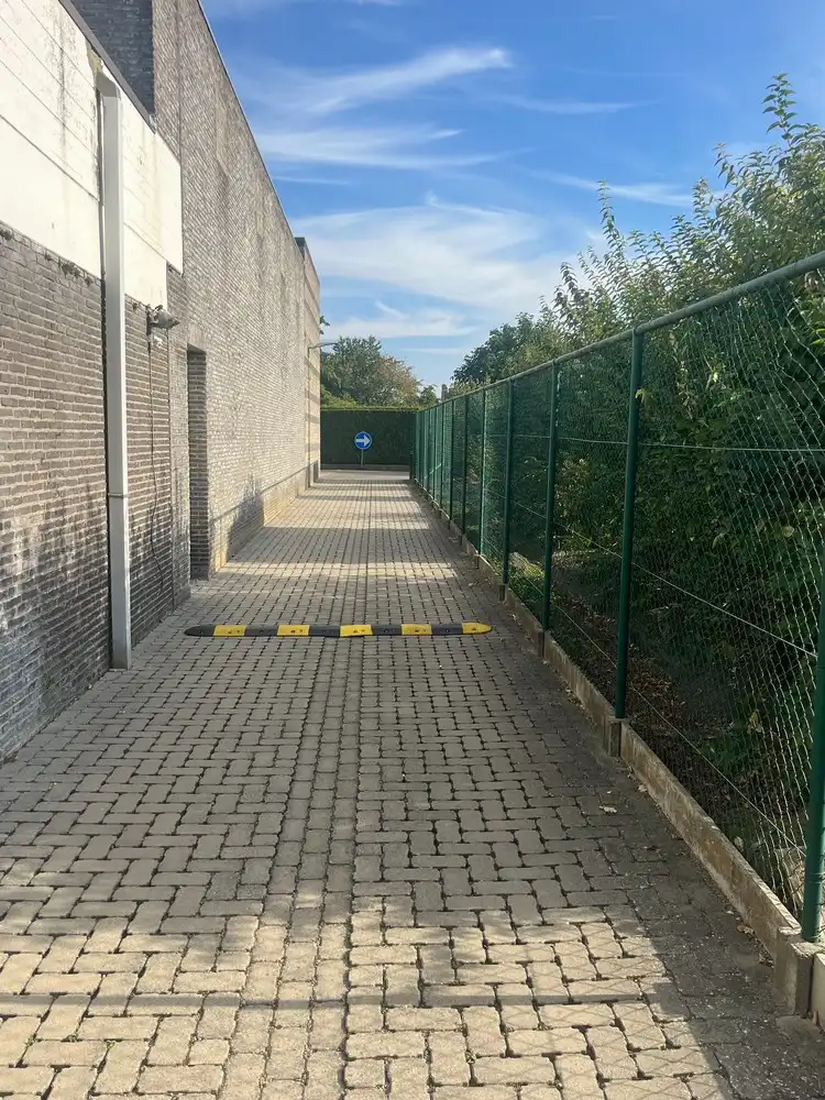 400m² Handelsgelijkvloers foto 17