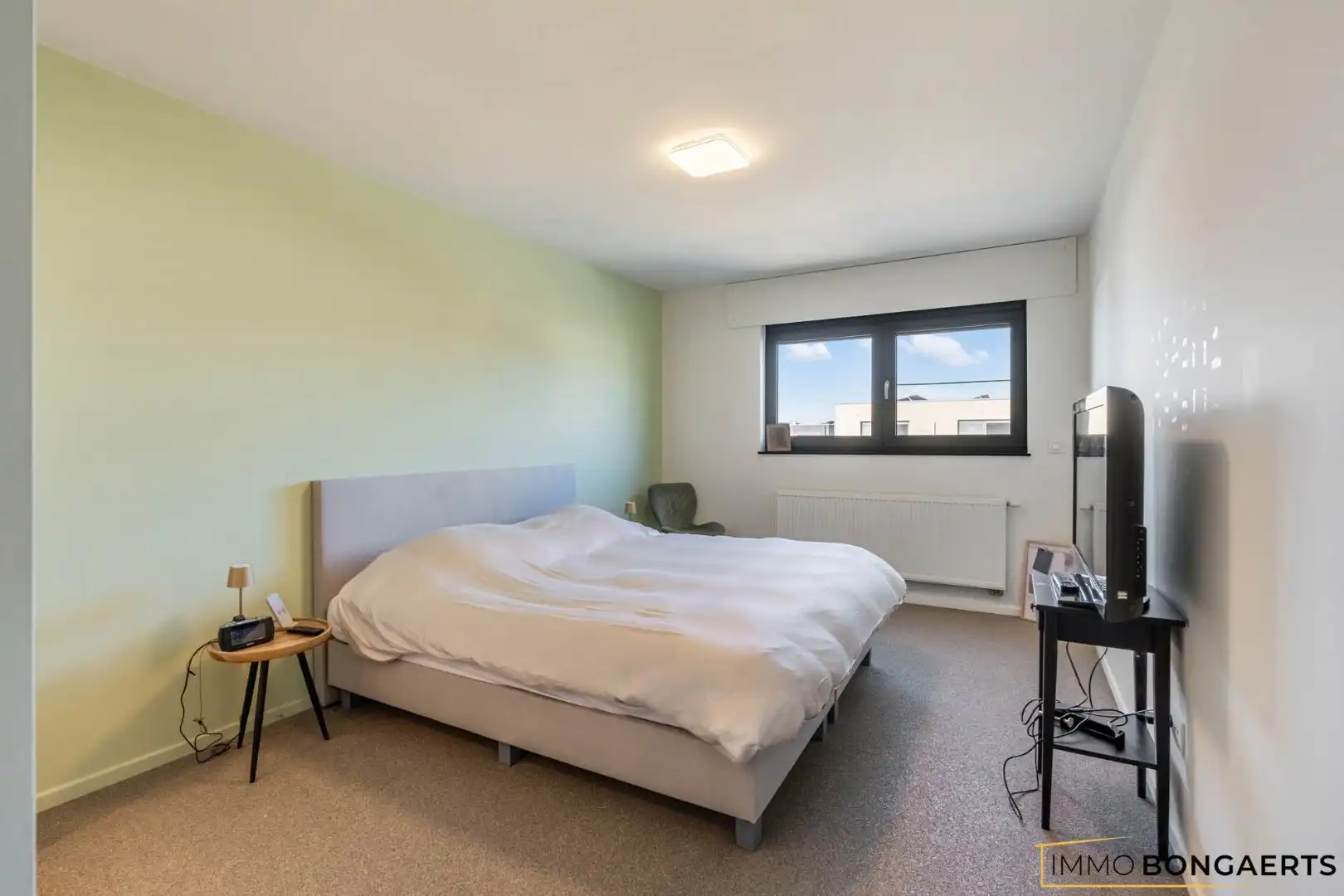 Energiezuinige woning met zwembad op rustige ligging in As foto 19