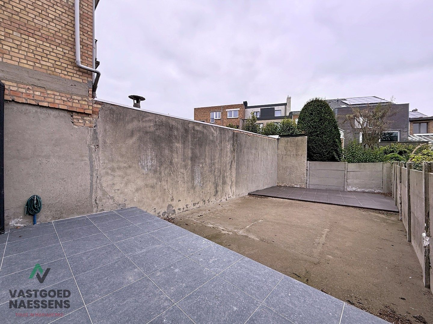 VOLLEDIG GERENOVEERDE WONING MET TUIN / 5 SLPK  foto 29