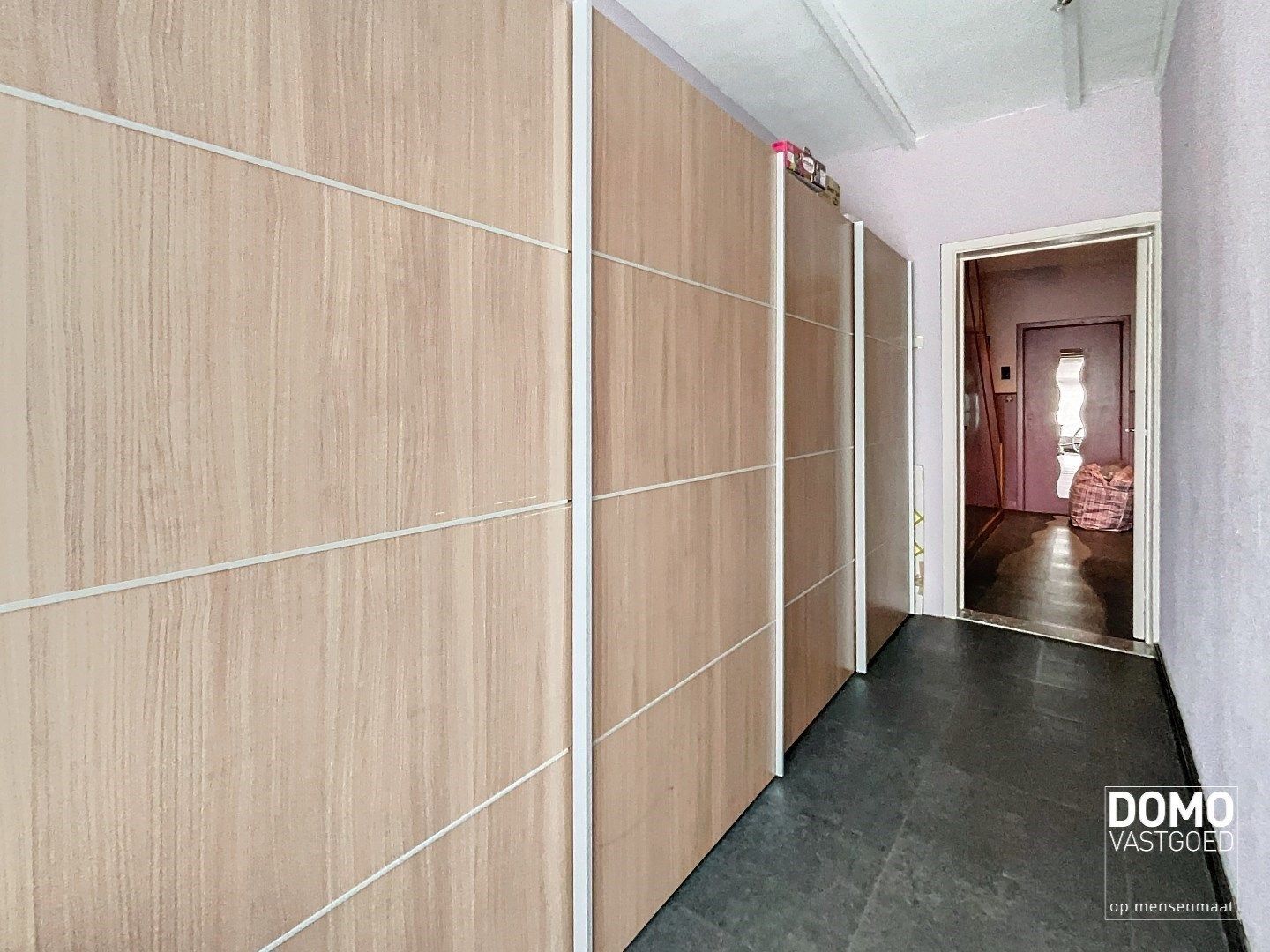 Handelshuis met mogelijkheden gelegen te Bolderberg. foto 19