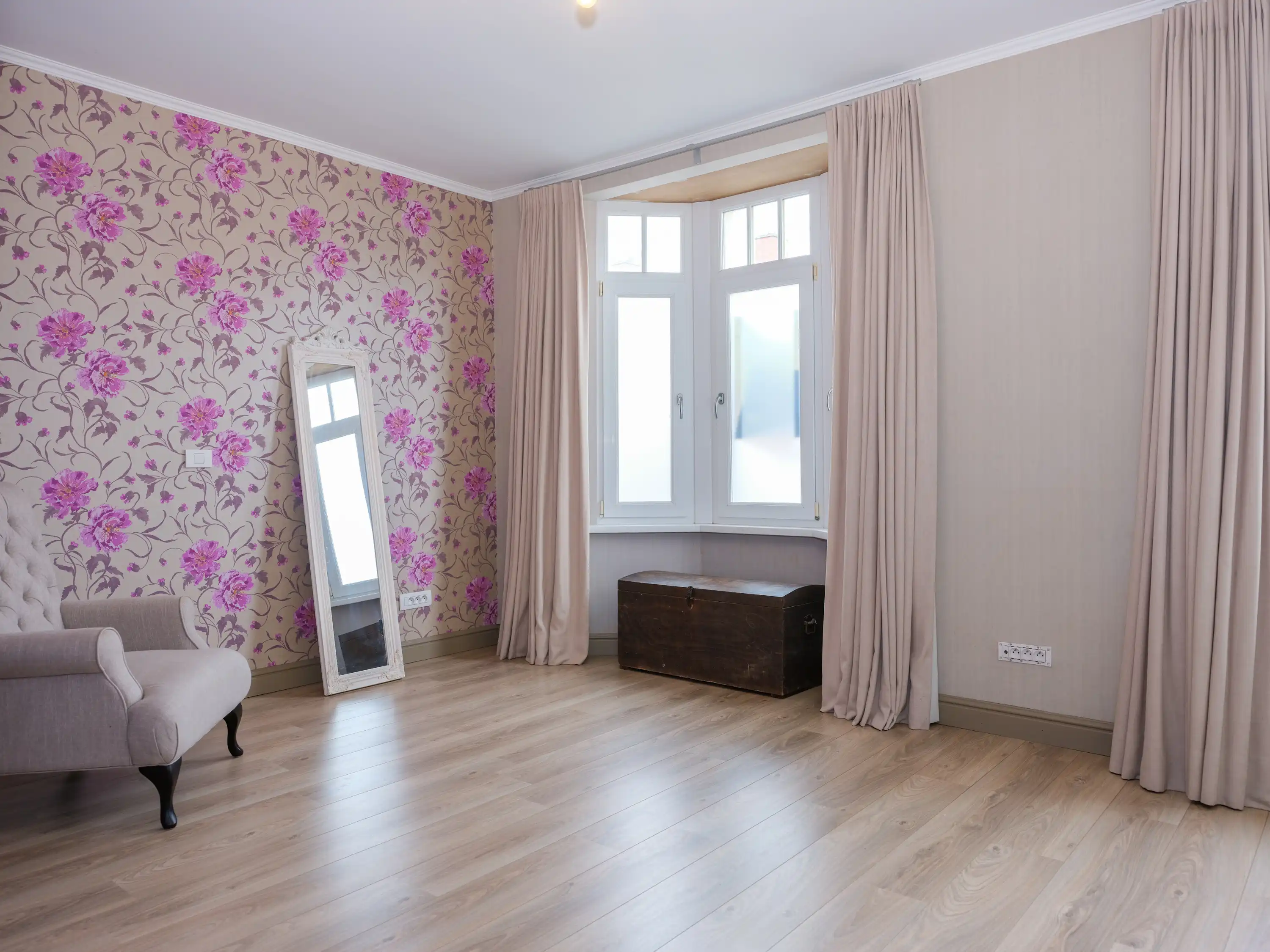 Ruime instapklare woning centrum Izegem foto 10
