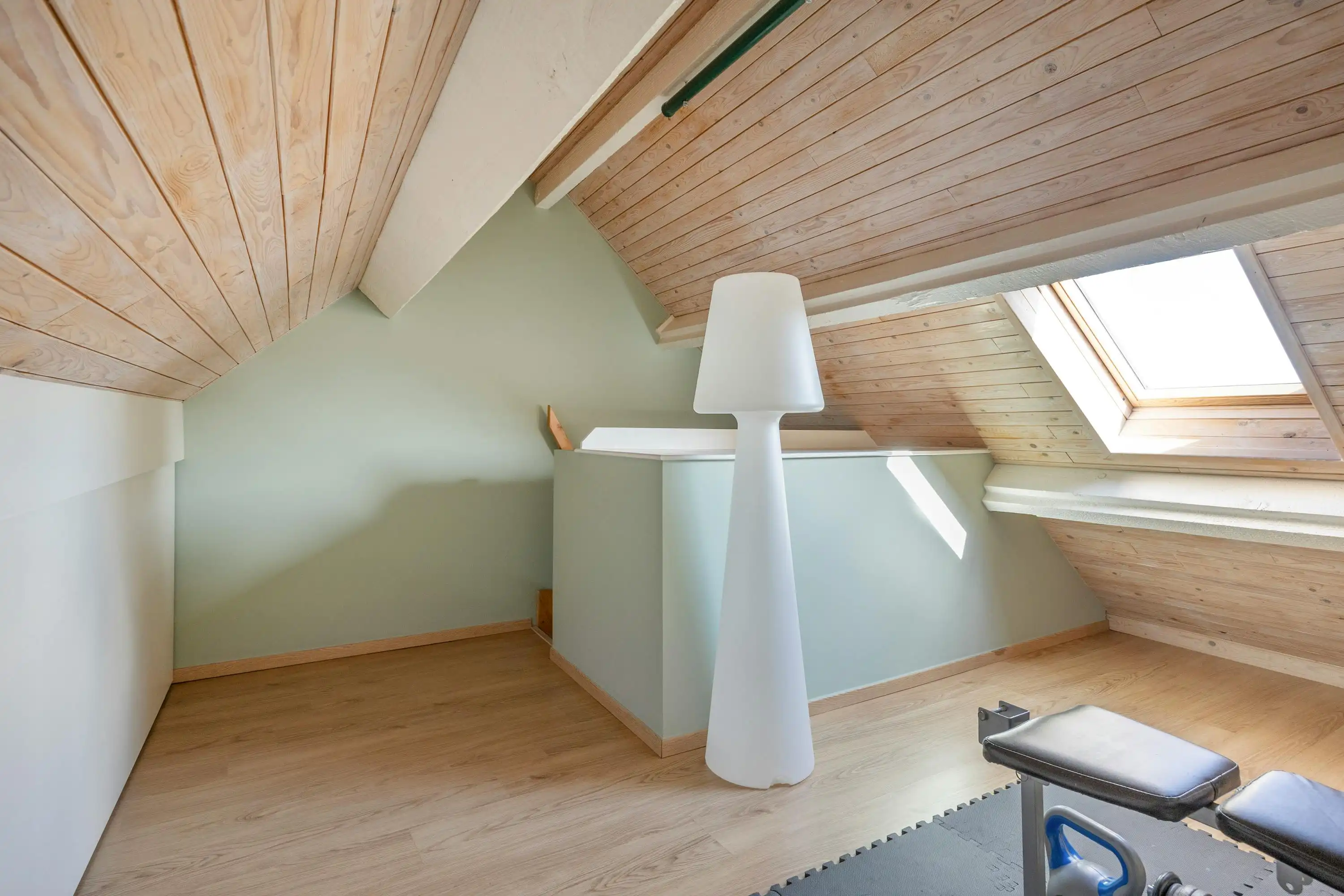 Gerenoveerd huis te koop in het centrum van Kruibeke foto 18