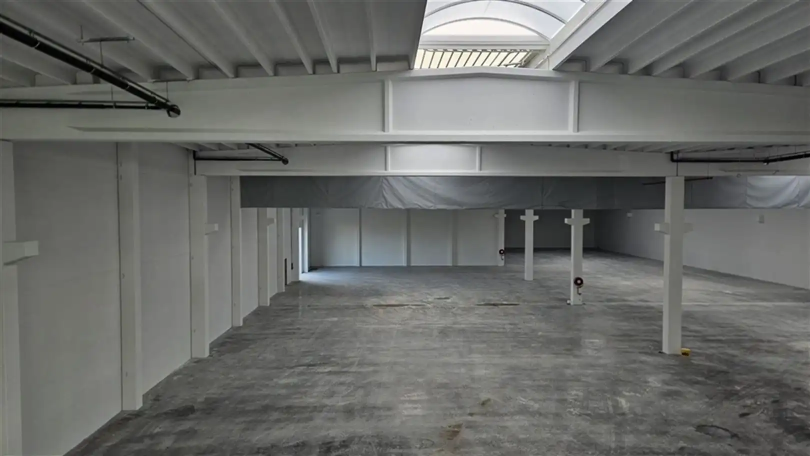 Twee nieuwbouw loodsen met zichtlocatie E17 foto 10