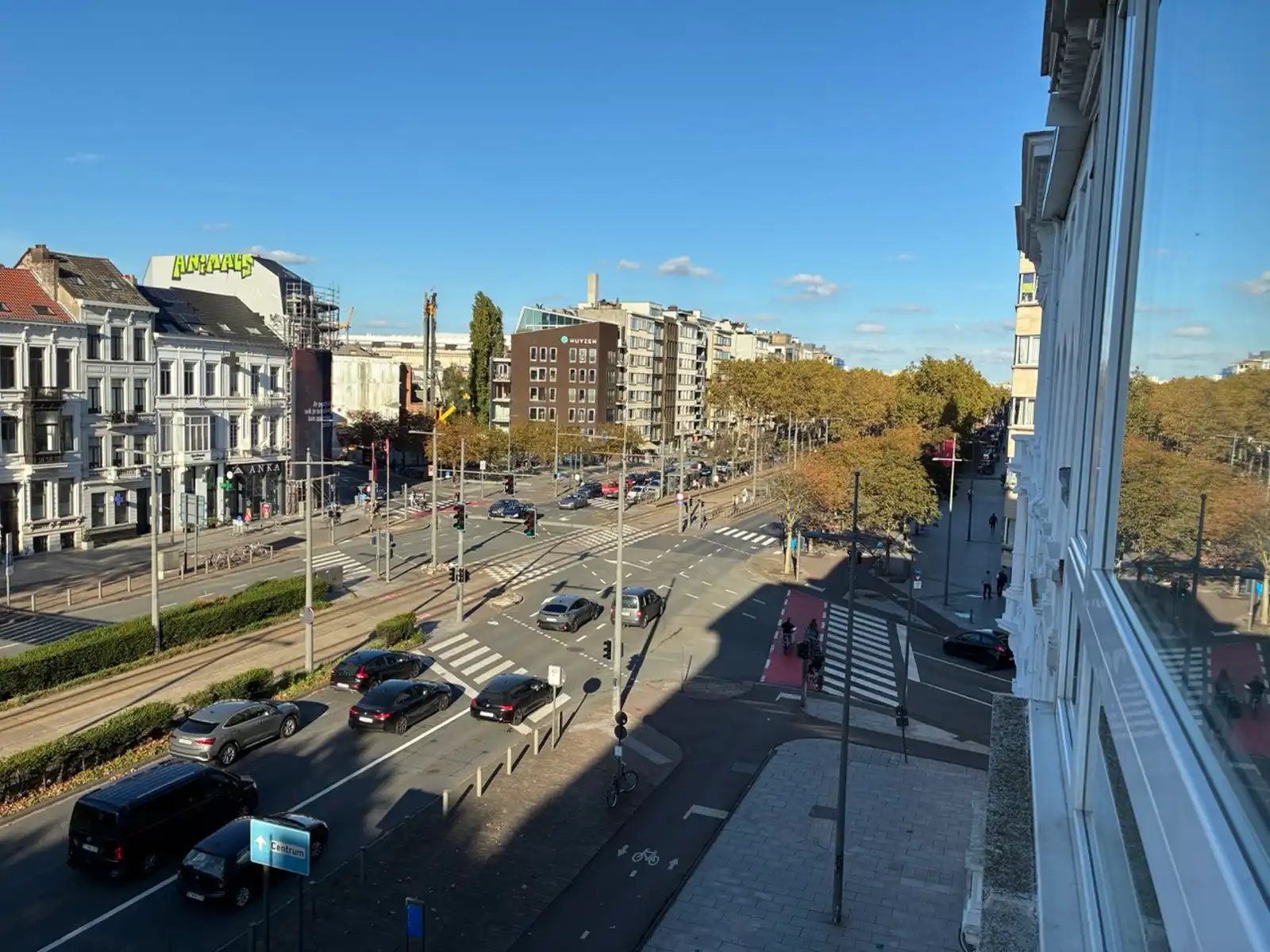 Twee slaapkamers, eigen parkeerplek & de stad aan je voeten! foto 7