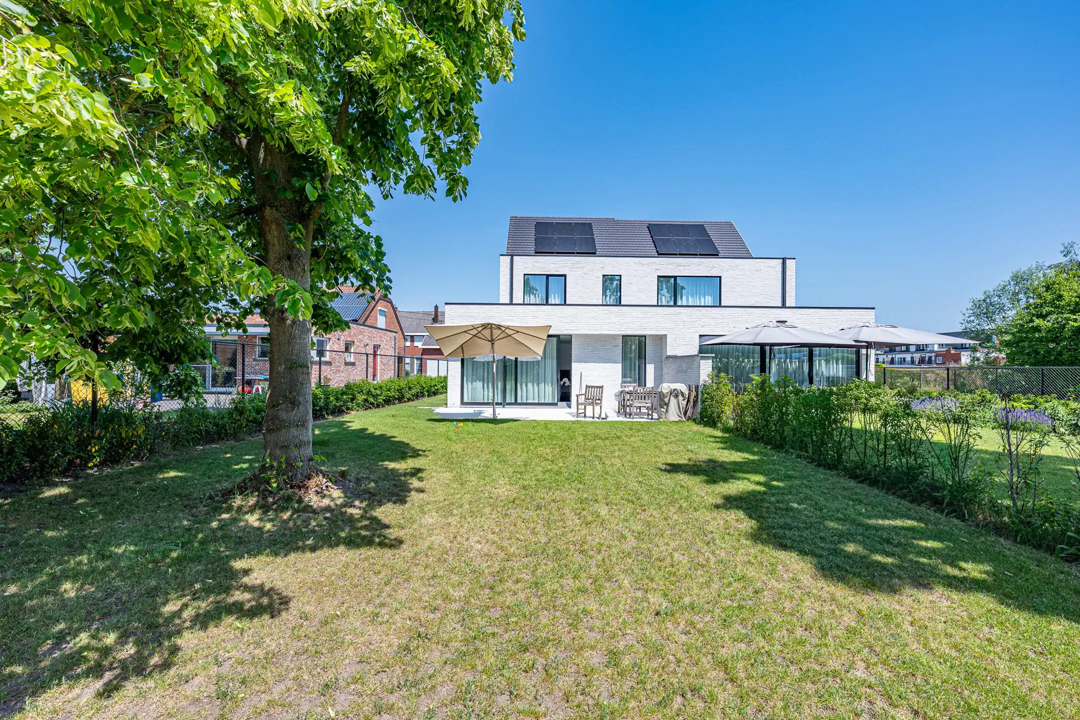 Moderne woning met 3 slaapkamers foto 2