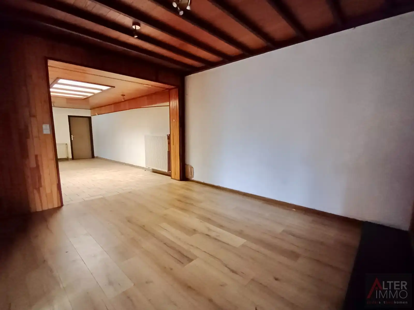 OPBRENGSTEIGENDOM MET 2 APPARTEMENTEN foto 6