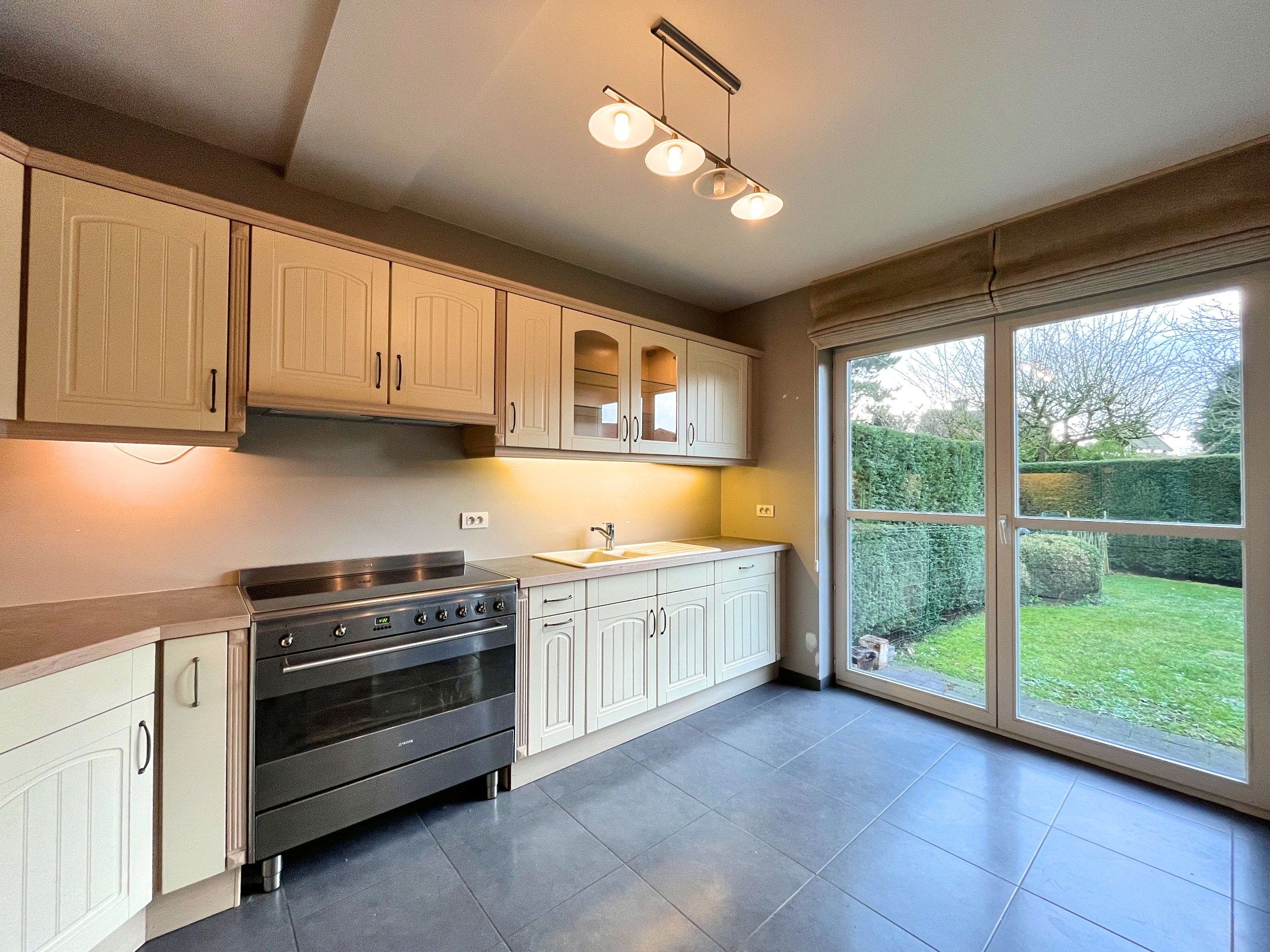 Charmante koppelvilla met dubbele garage te Knokke-Westkapelle foto 10