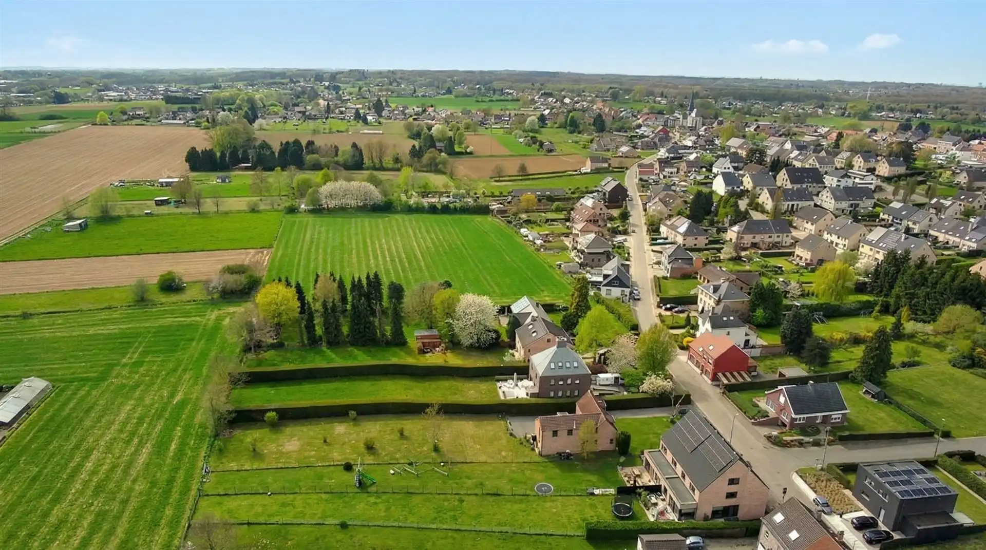 Ruime villa 6 slpks, 2 bureaus, 5 badkamers op +/-17are foto 37