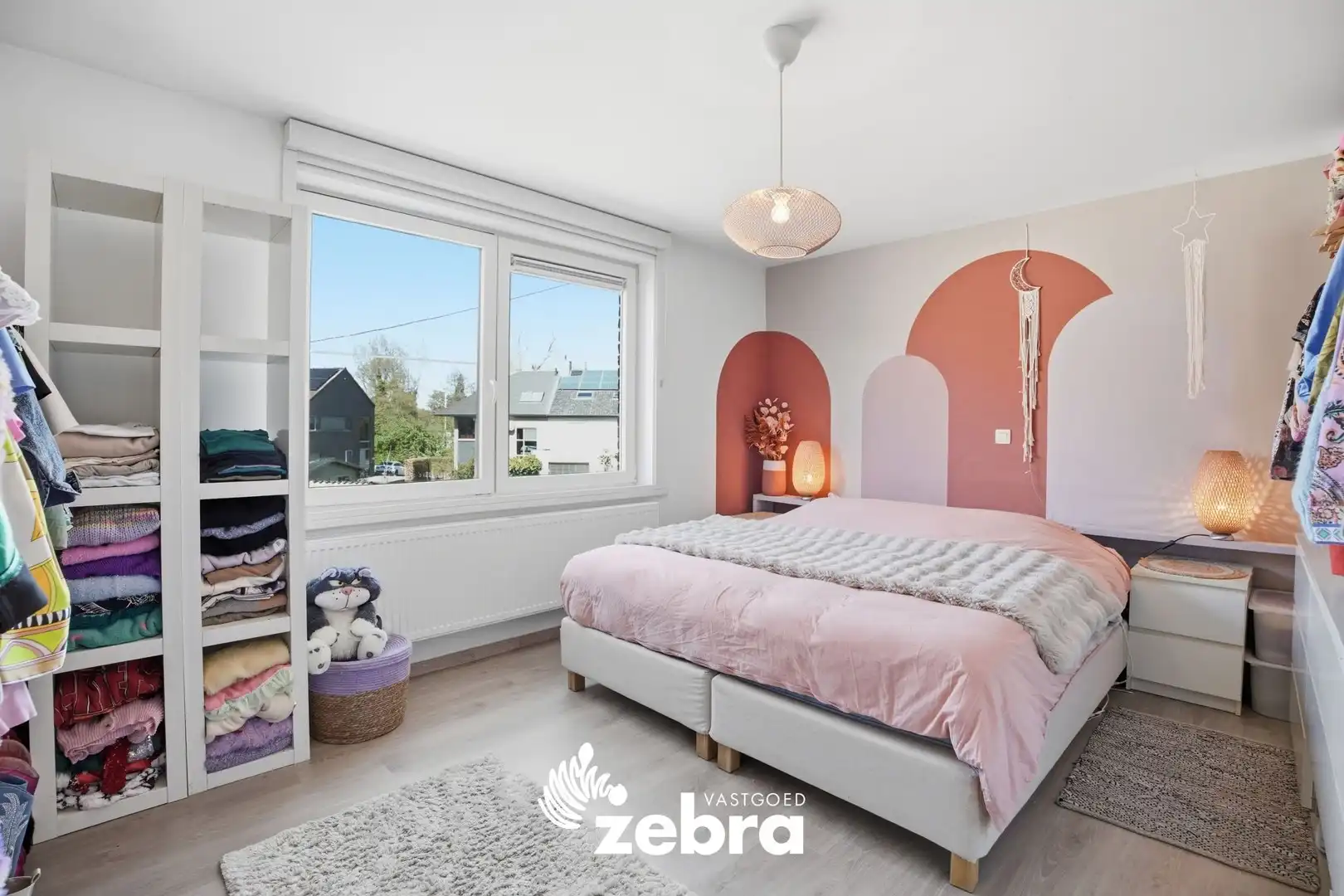 Instapklare, volledig gerenoveerde woning in Tielt met tuin, terras en uitweg! foto 15