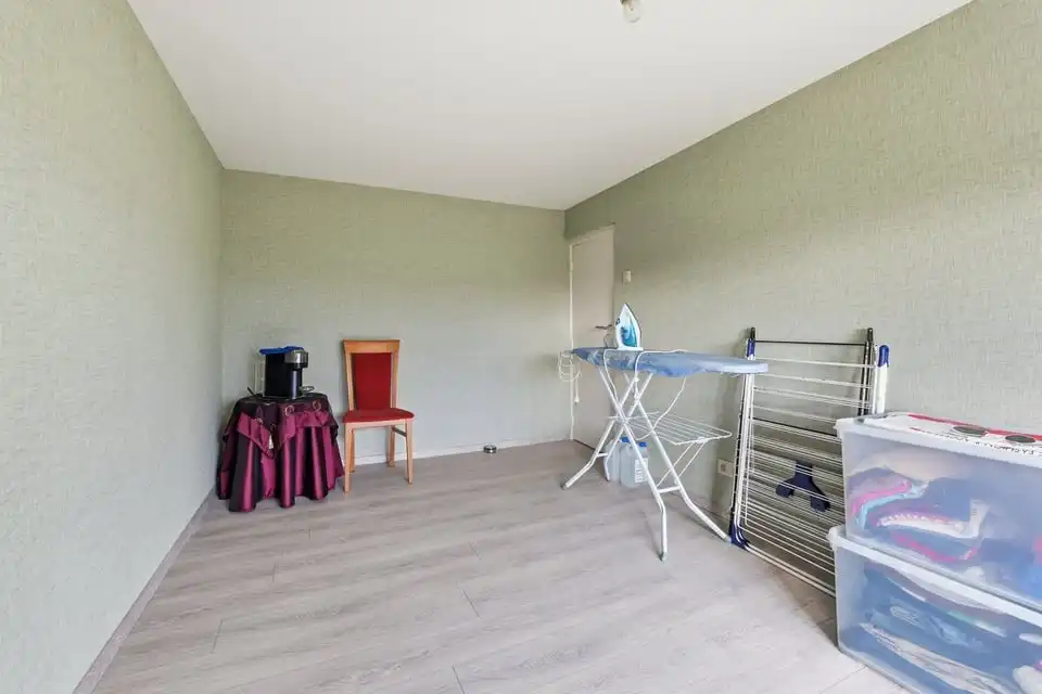 INSTAPKLARE GEZINSWONING MET 3 SLKS IN GINGELOM foto 23