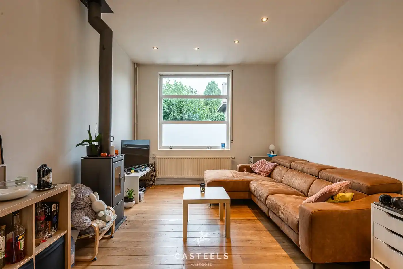 Centraal gelegen rijwoning met tuin in Sint-Denijs-Westrem foto 9
