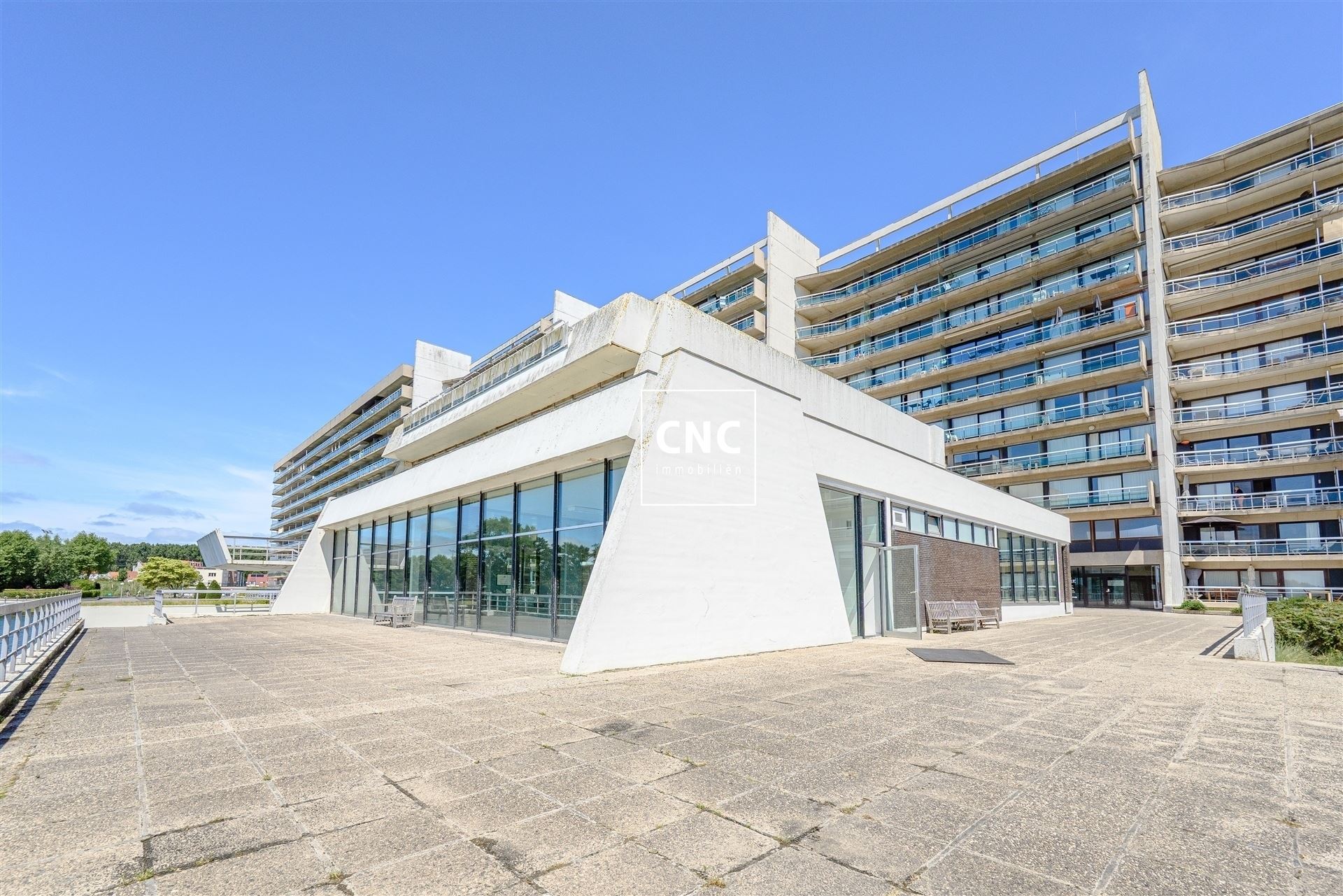Studio met prachtig open zicht op het meer in Duinbergen foto 24