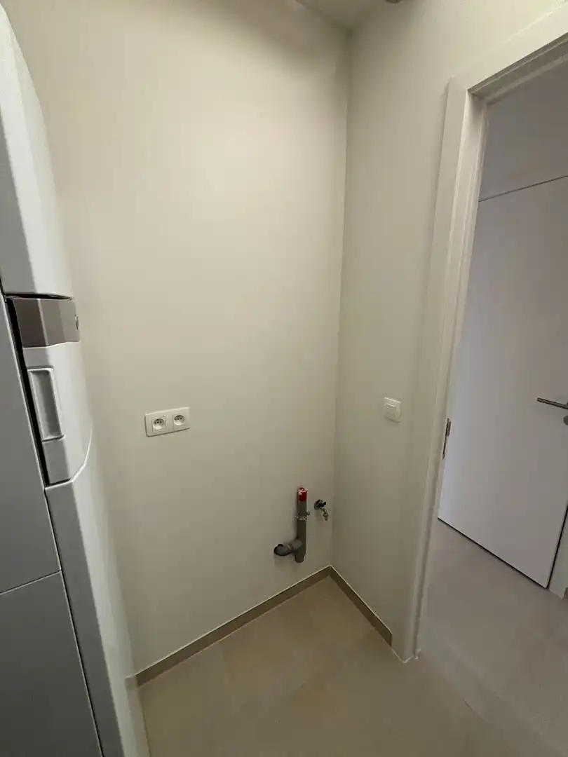 Ruimte en Comfort in Koningslo: Nieuwbouwappartement met 2 Slaapkamers, Bureau en extra Voorraadkamer foto 5