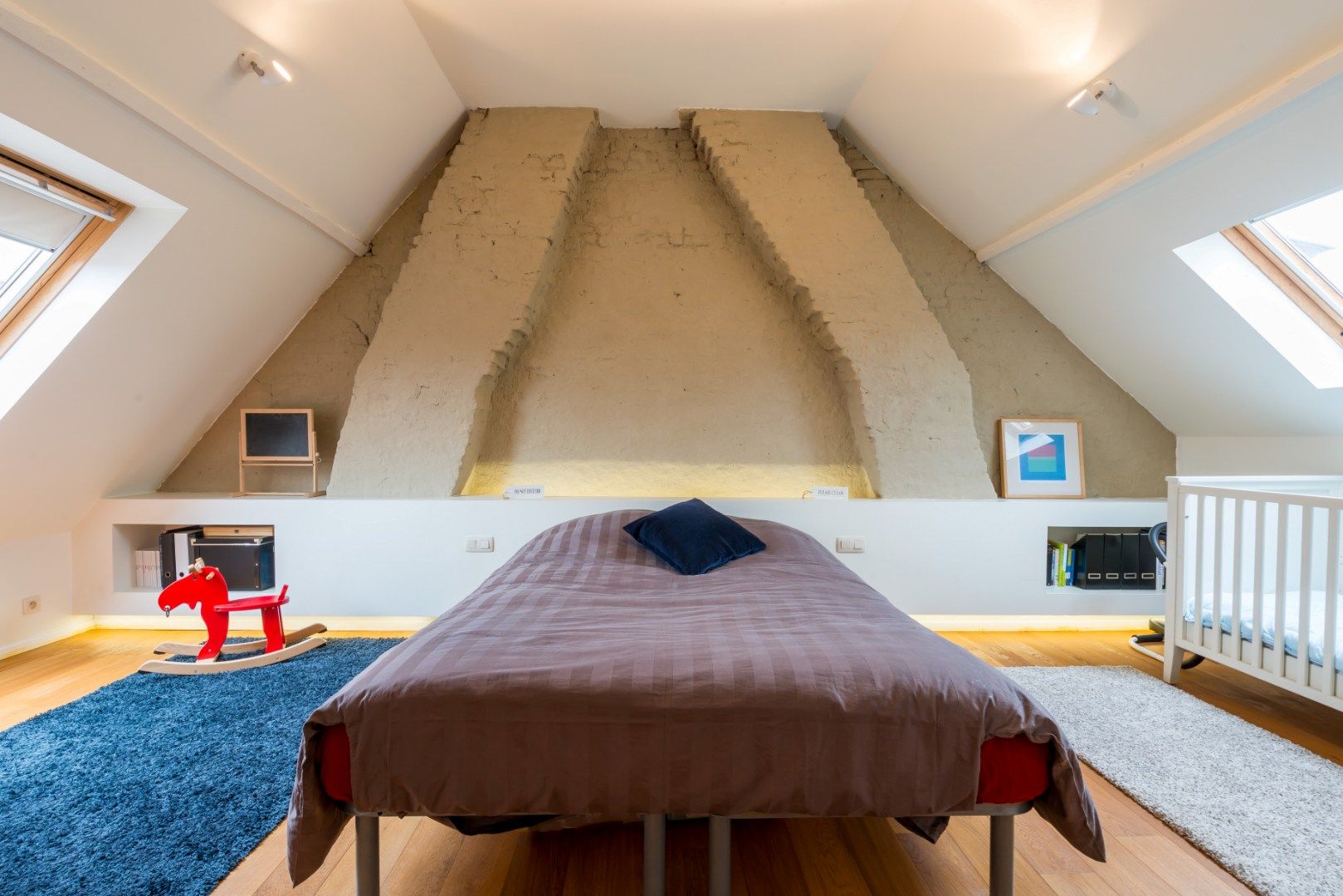 Karaktervolle stadswoning met modern comfort en authentieke ziel foto 14