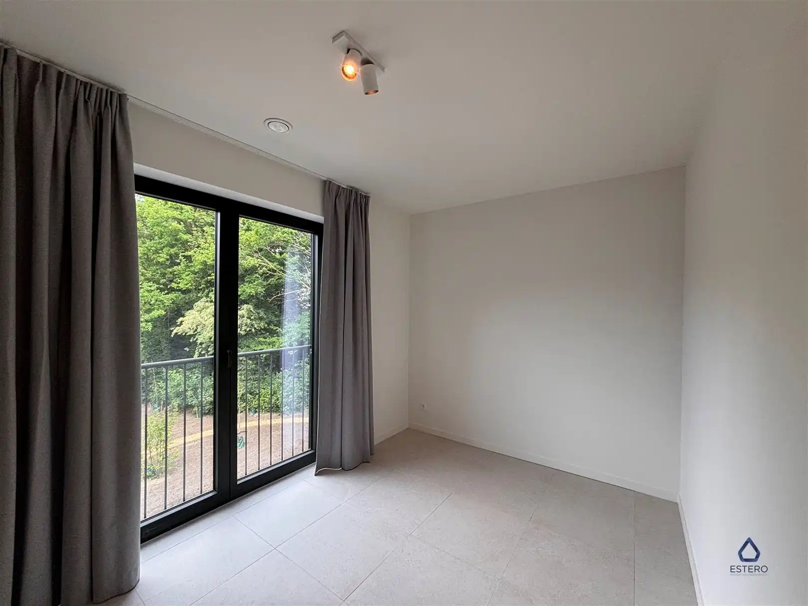 Prachtig nieuwbouwappartement met ruim terras foto 11