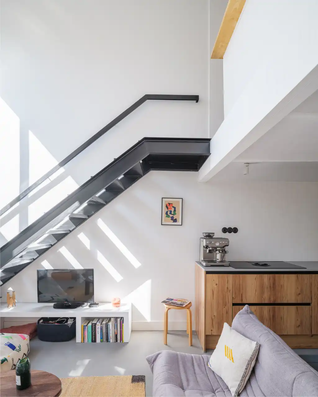 Karaktervolle burgerwoning die baadt in natuurlijk licht, met drie slaapkamers en een aangename buitenruimte op enkele stappen van het historische centrum. foto 9