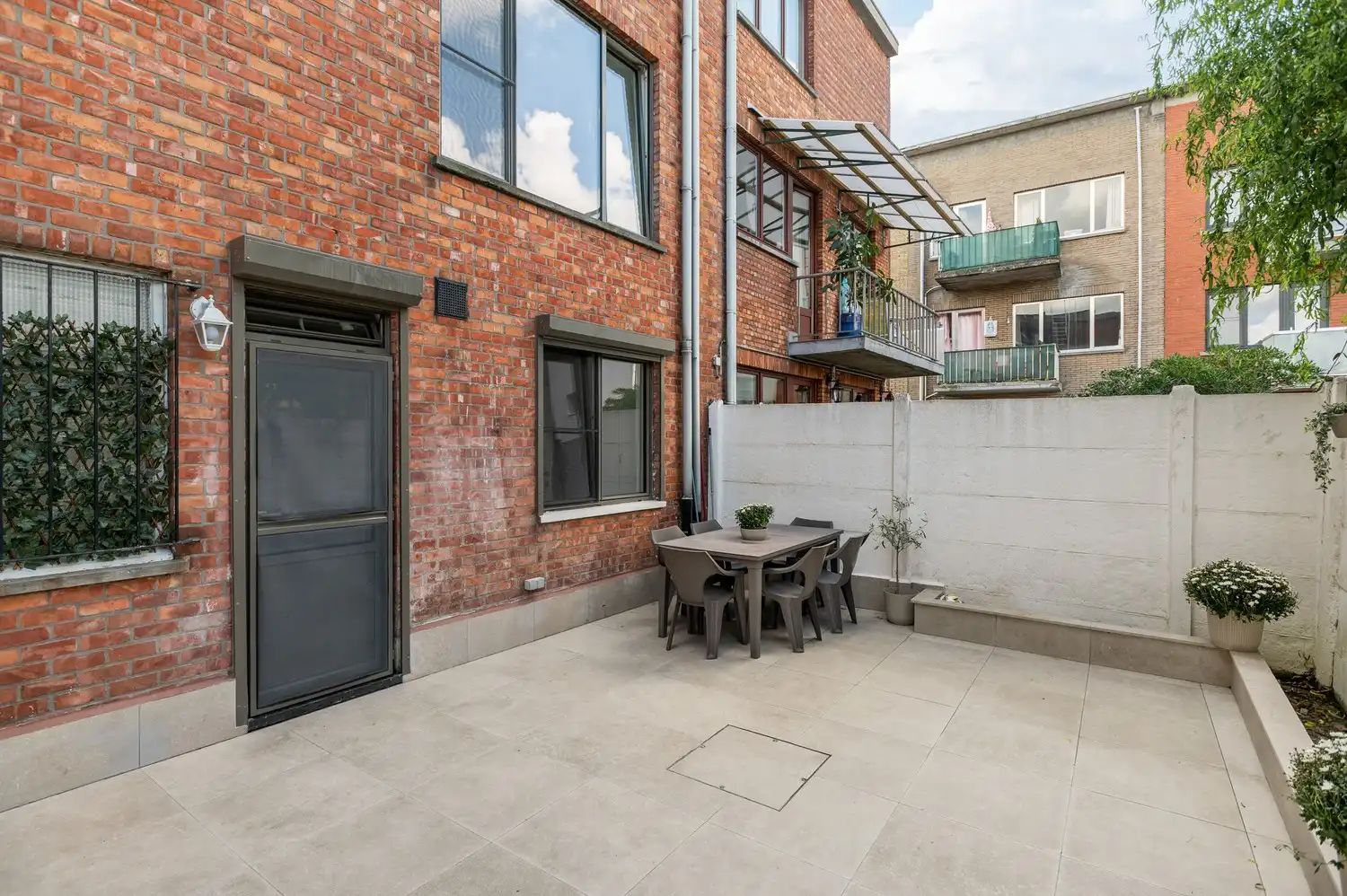 Gerenoveerde bel-étage met 4 slaapkamers en tuin in Borgerhout. foto 22