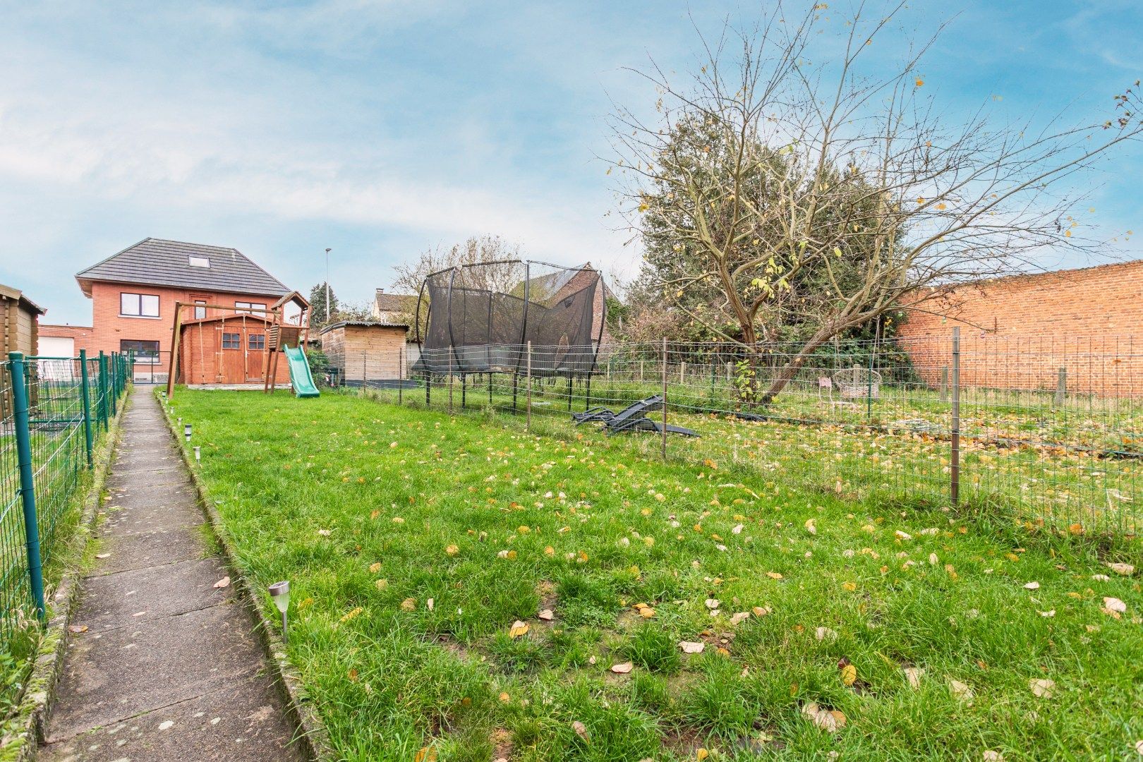 Instapklare woning met 3 slaapkamers, veranda en garagebox in Lembeek foto 10