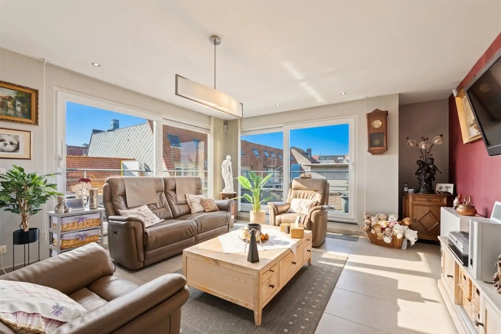 Instapklaar duplexappartement met zonneterras op toplocatie in Bredene foto 6