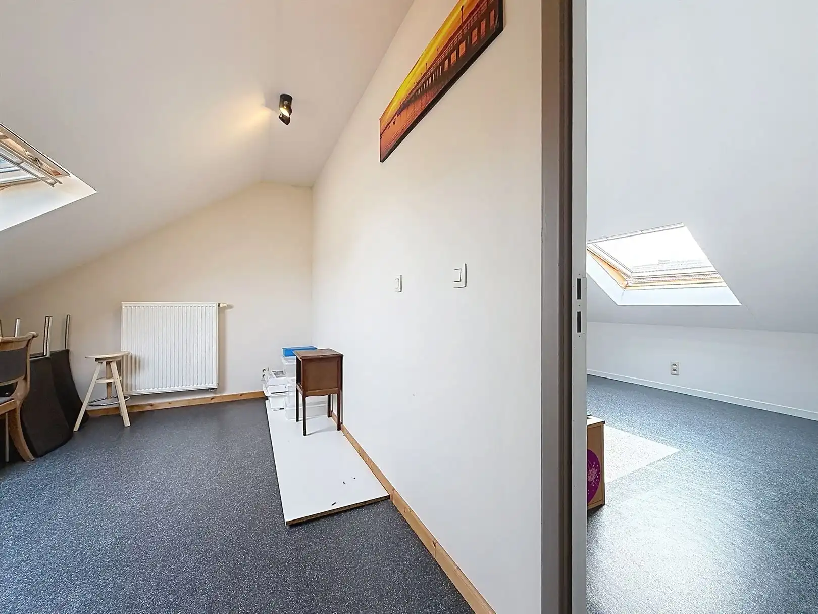 Instapklare stadwoning met koer, 2/3 slpks foto 23