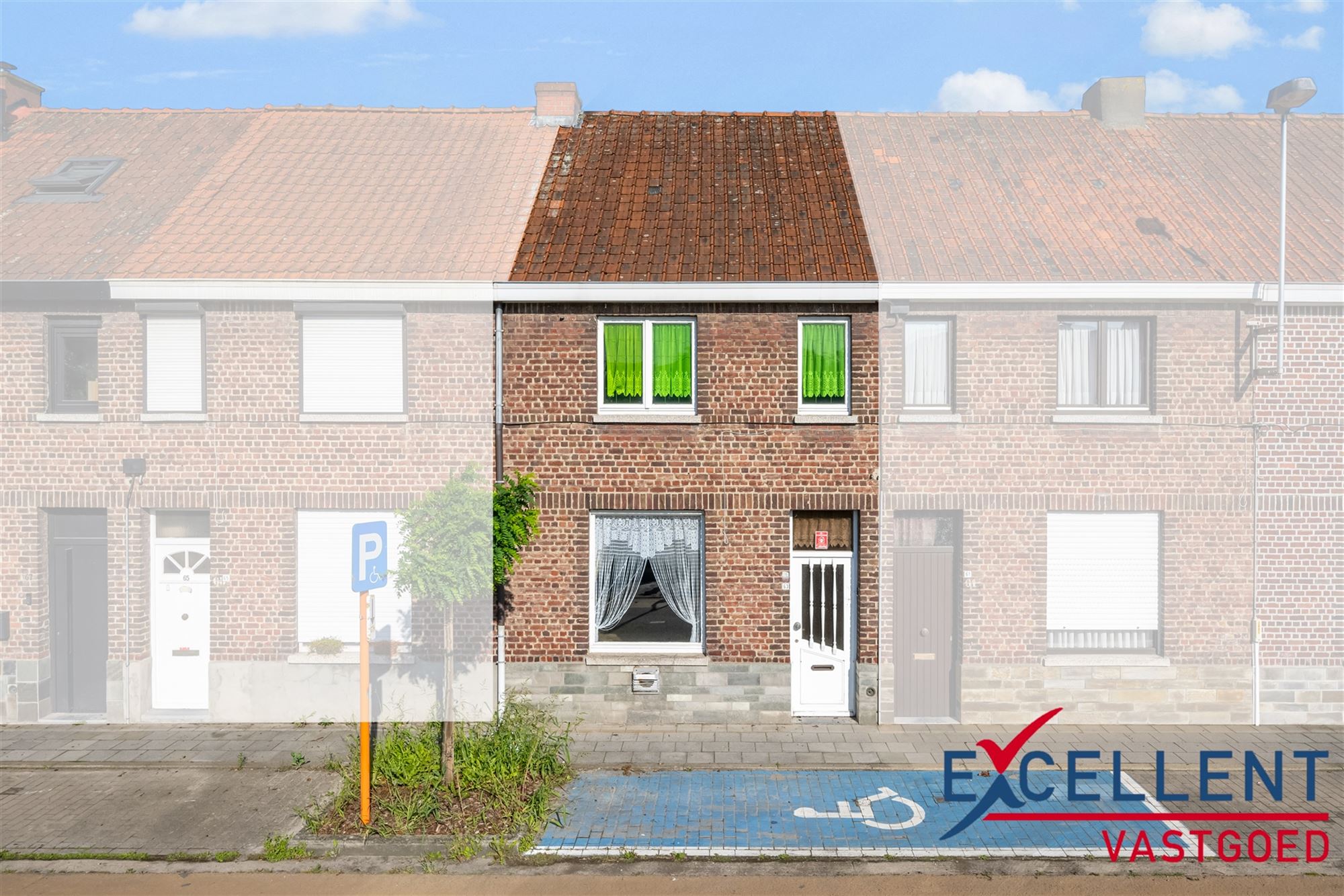 Te renoveren woning te koop nabij centrum Deinze foto 1