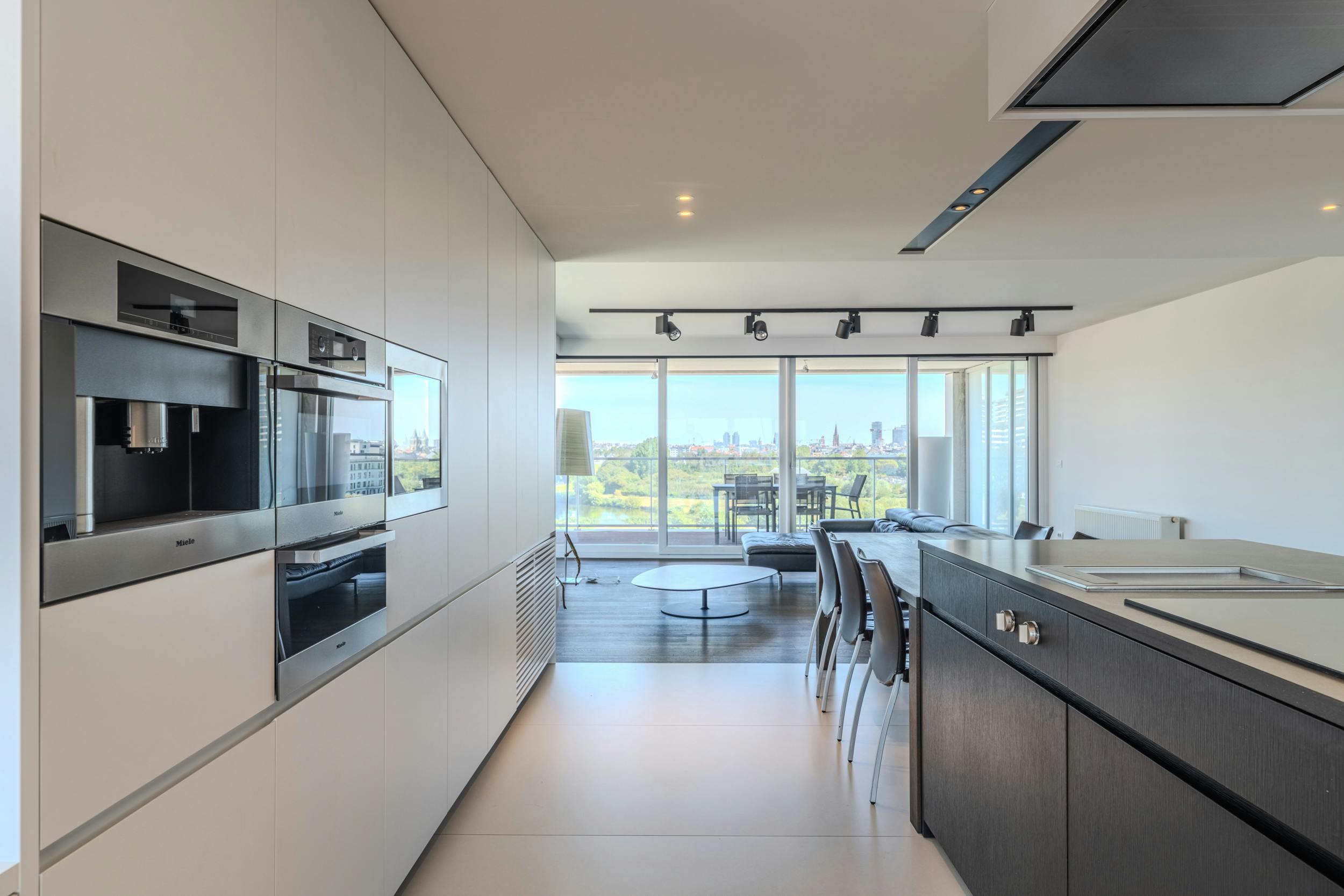 Prachtig appartement met open zicht op de Wellington Golf  foto 8