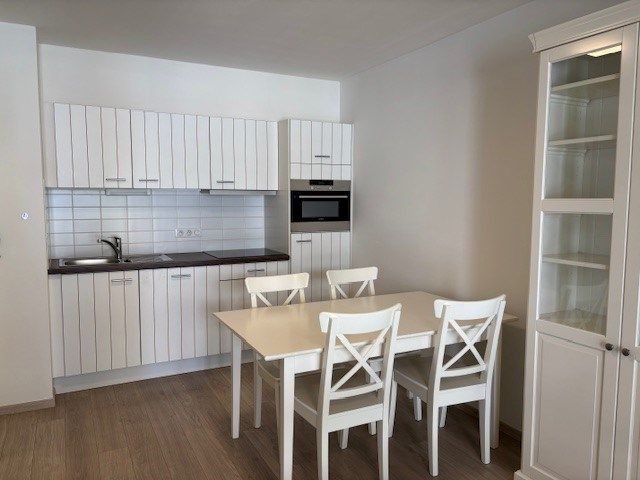Hip appartement in 2de lijn van de zeedijk in het bruisende Mariakerke foto 3