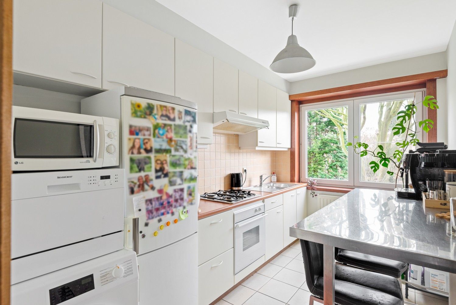 Lichtrijk duplexappartement te koop op toplocatie in Mortsel! foto 9