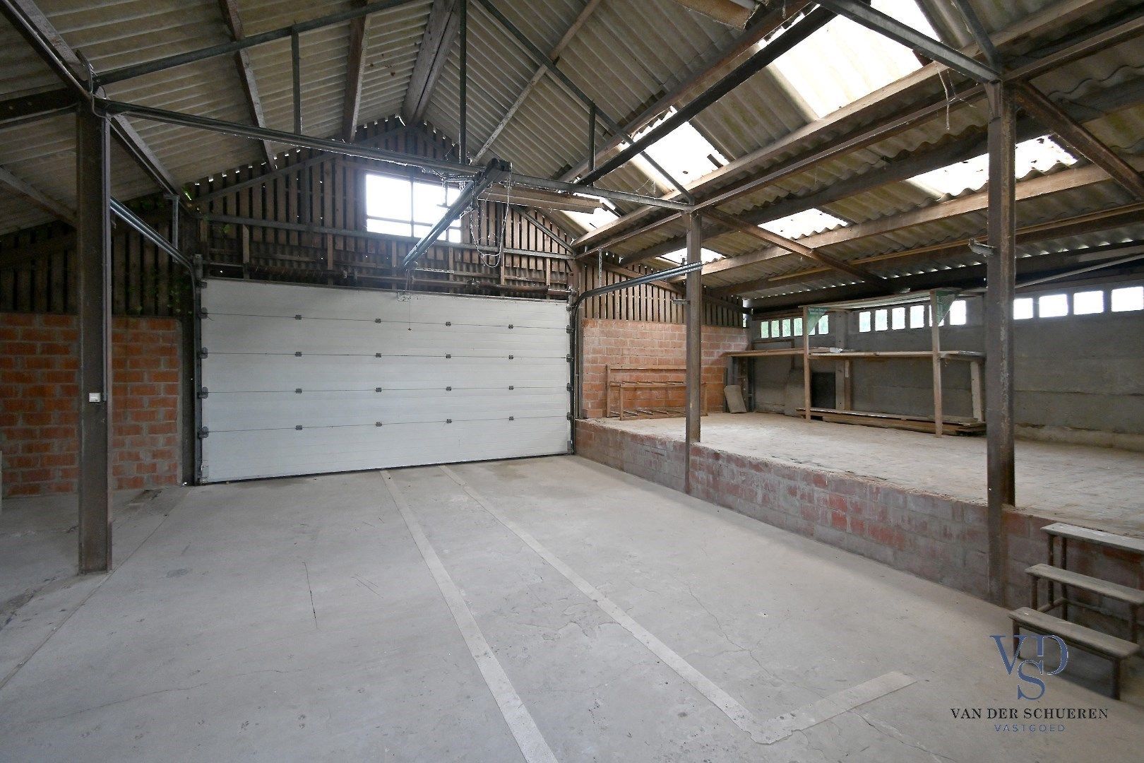 Degelijke eengezinswoning, landelijk gelegen  foto 4