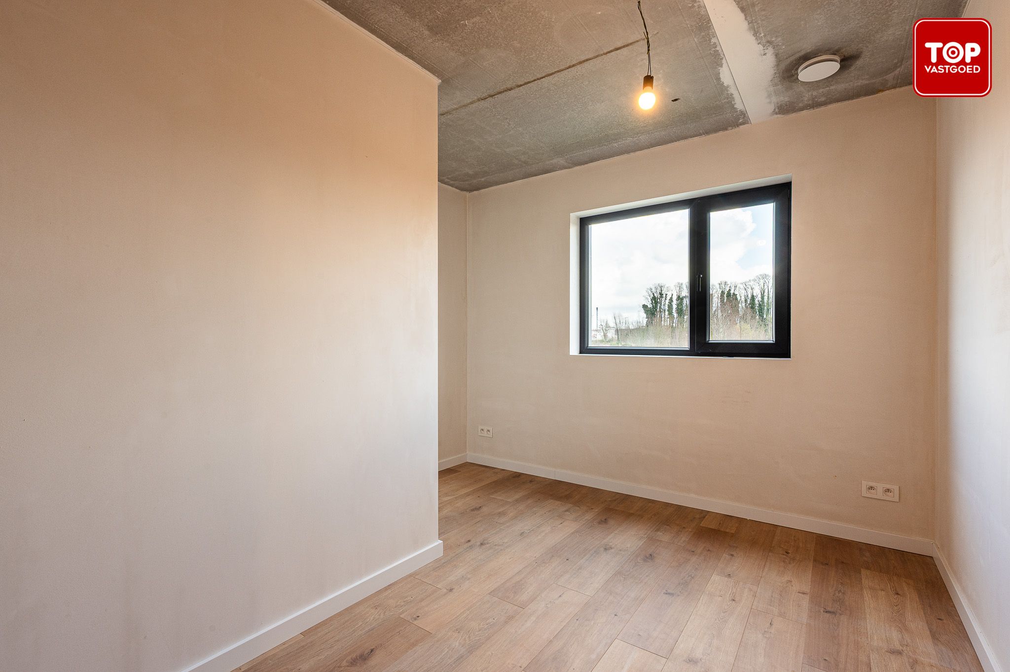 Energiezuinige Nieuwbouwwoning met 4 slaapkamers en leuke tuin.  foto 18