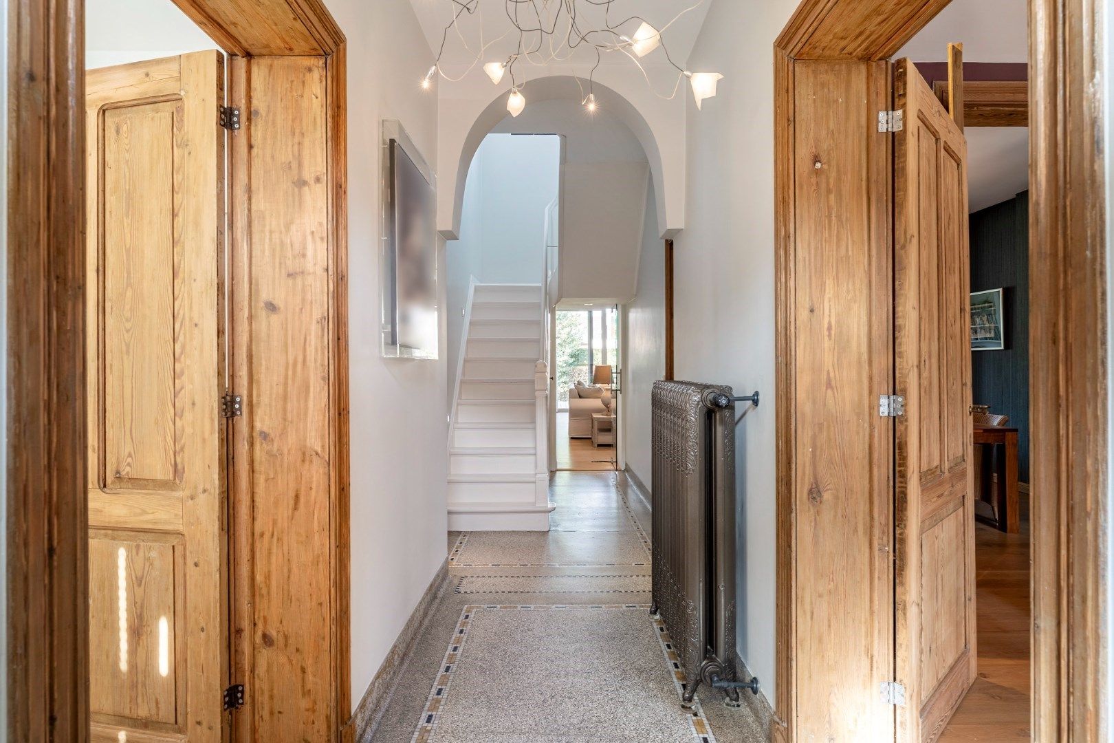 Statige vrijstaande herenwoning vlakbij Genk-centrum - EPC A-Label foto 6
