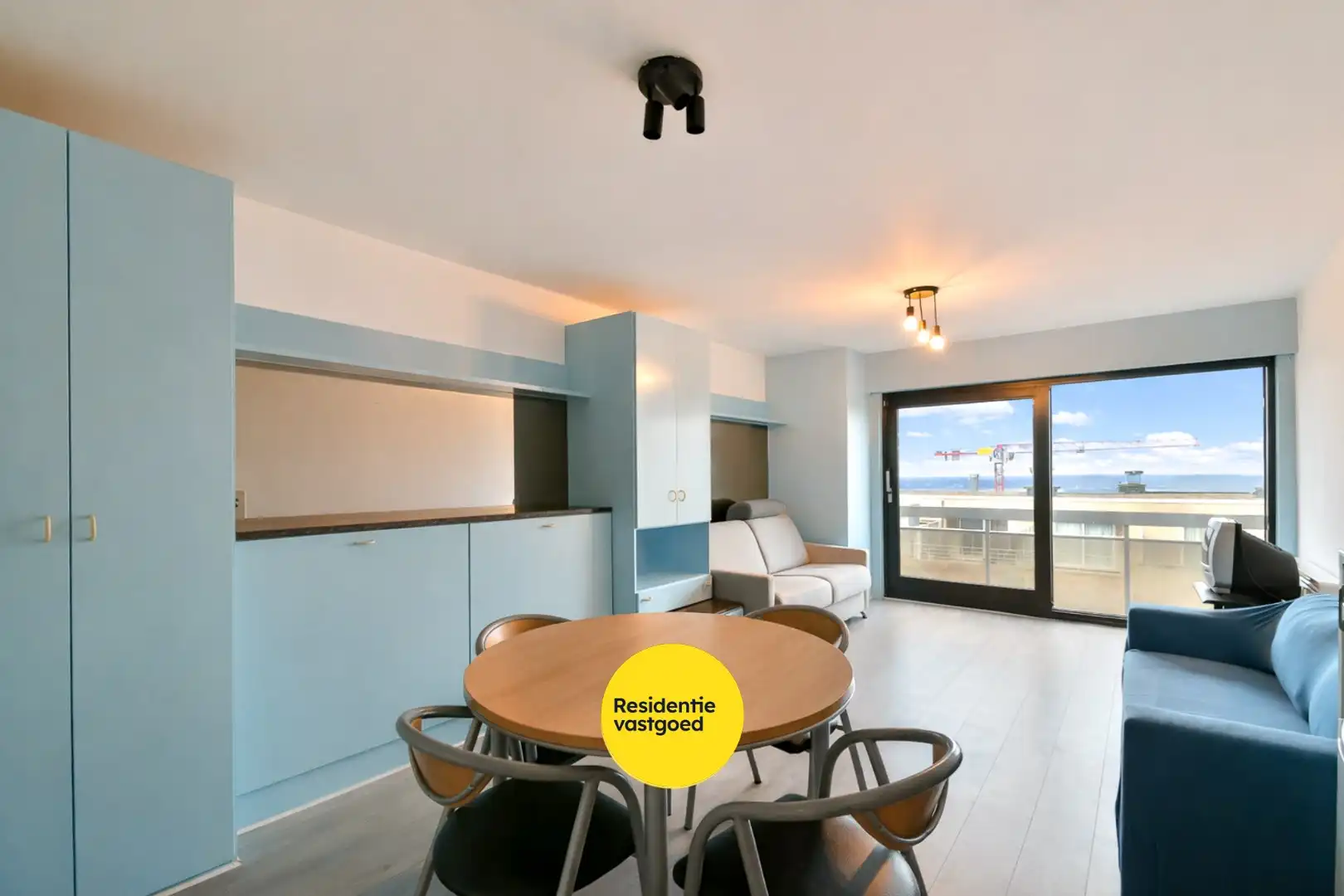 Hoofdfoto van de publicatie: Studio met zongericht balkon in het centrum van Middelkerke