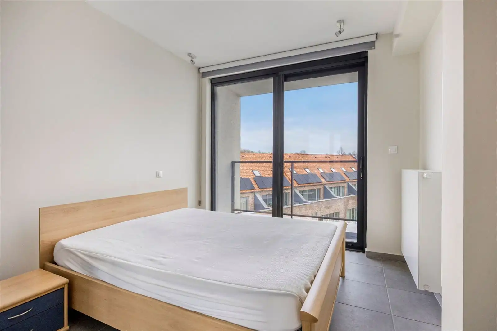 Modern assistentie appartement (1 slaapkamer) te Halle foto 9