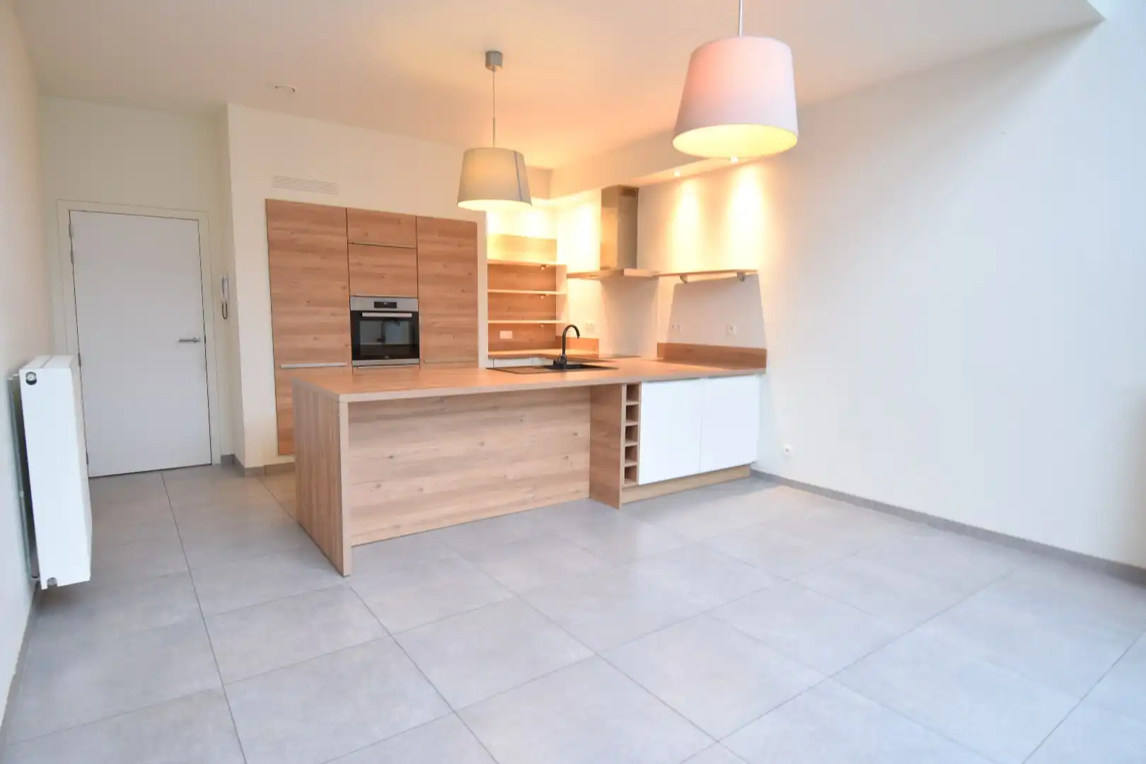 Rijwoning met 3 slaapkamers en tuin in Kortrijk foto 5