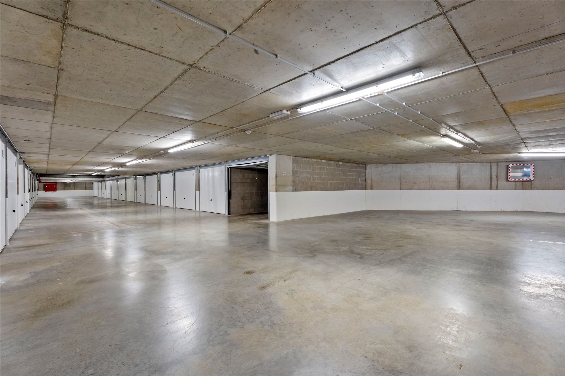 CENTRALE LIGGING / GROENE OASE foto 33